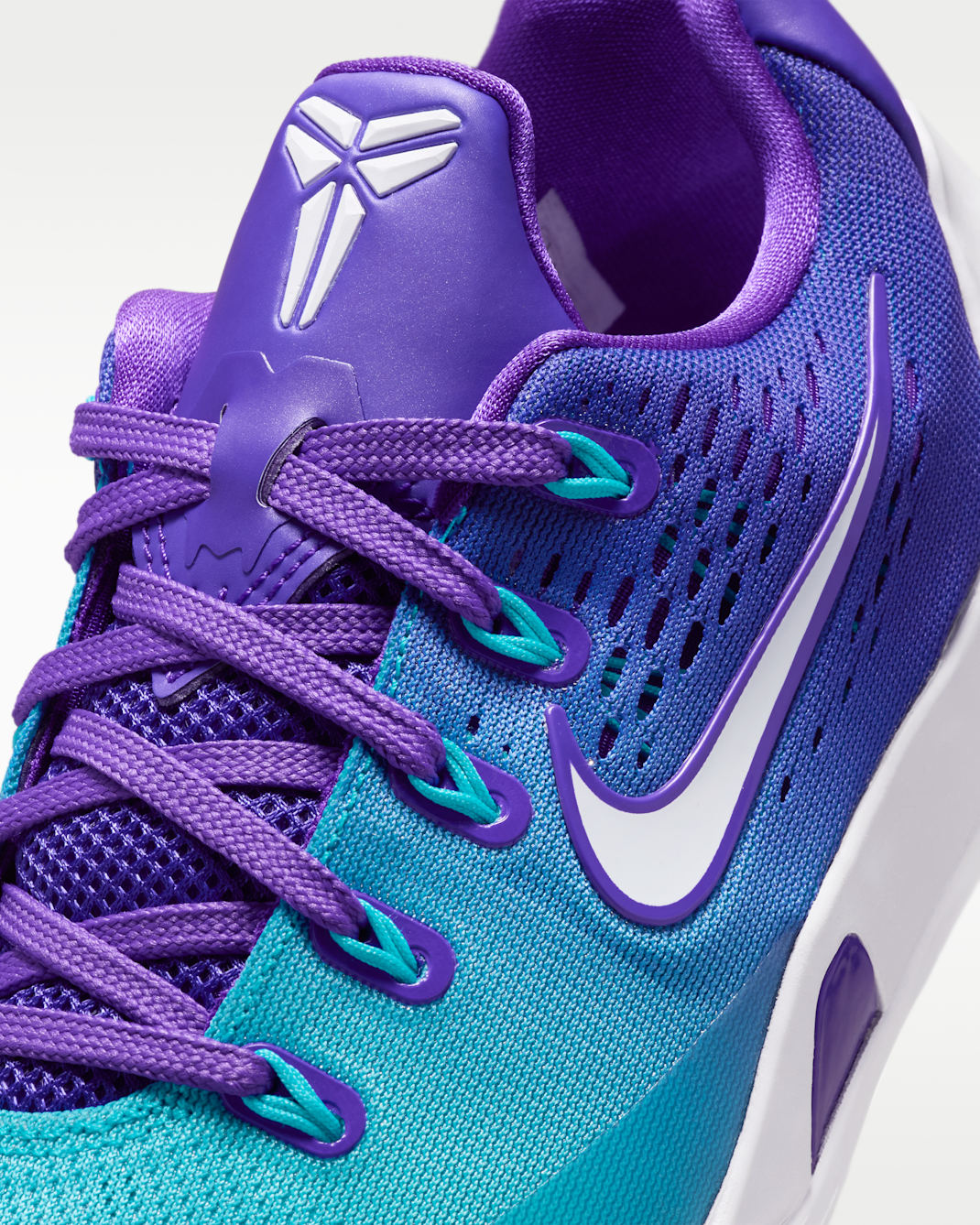 Kobe 9 Low EM Big Kids' Basketball Shoes
