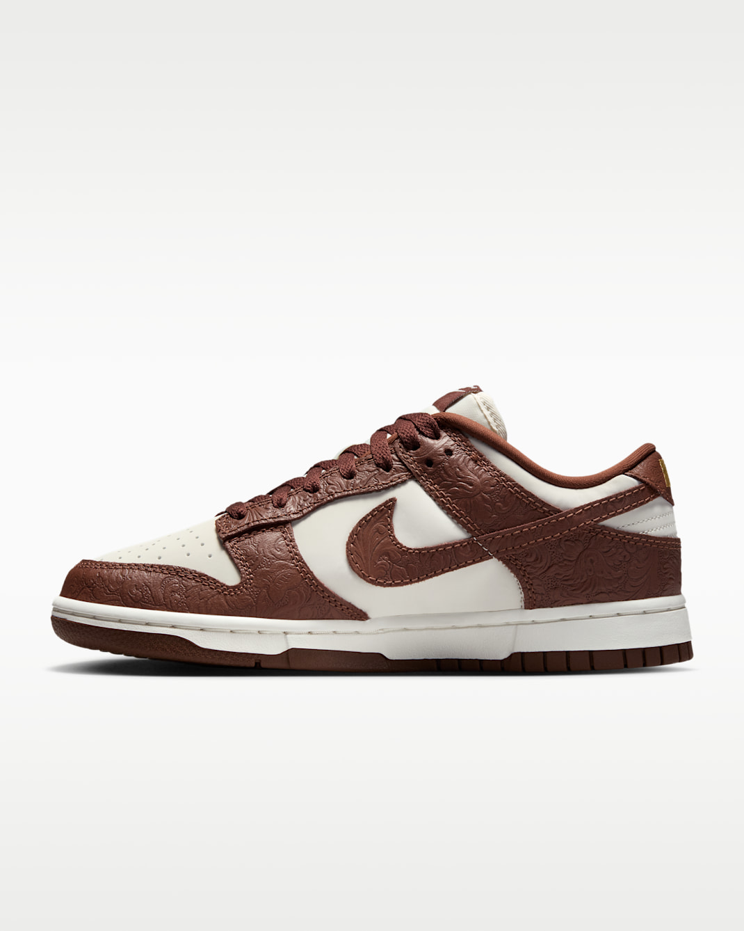 Nike Dunk Low Women's Shoes - Sail/Sail/Metallic Gold/Fauna Brown