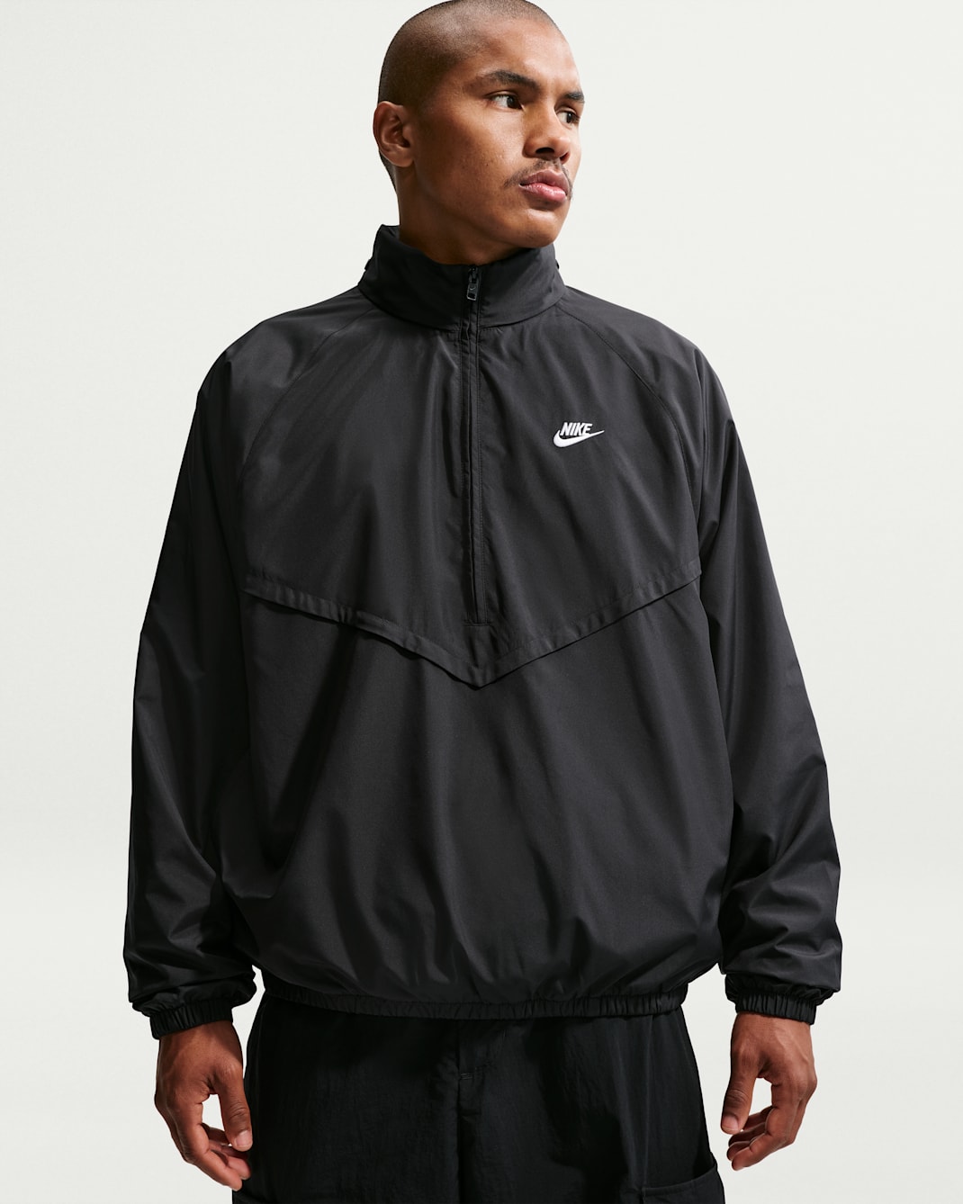 Nike Windrunner Men's Lightweight Half-Zip Jacket - Black/White