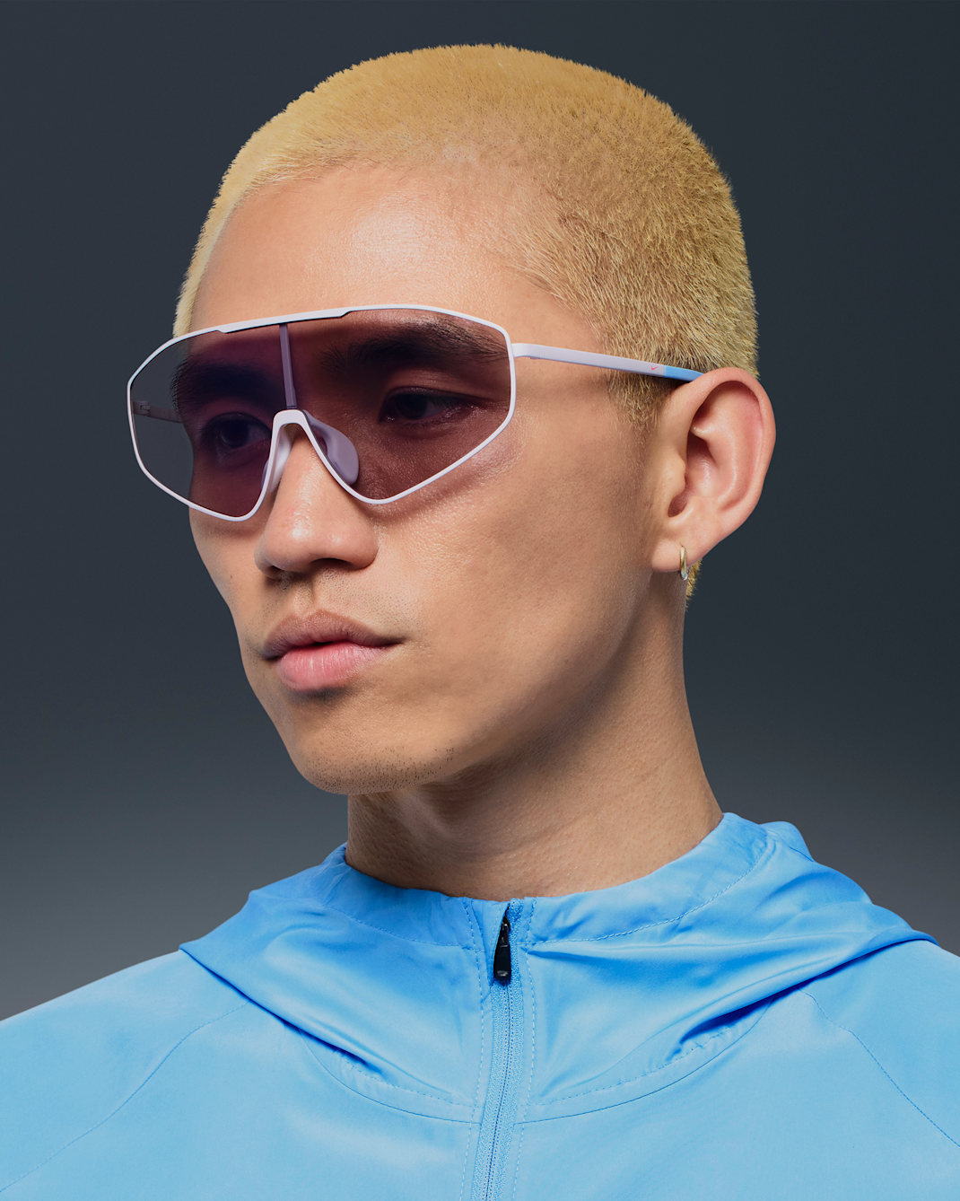 Nike Echo Shield 2 verspiegelte Sonnenbrille - Amethyst Tint/Hyper Pink