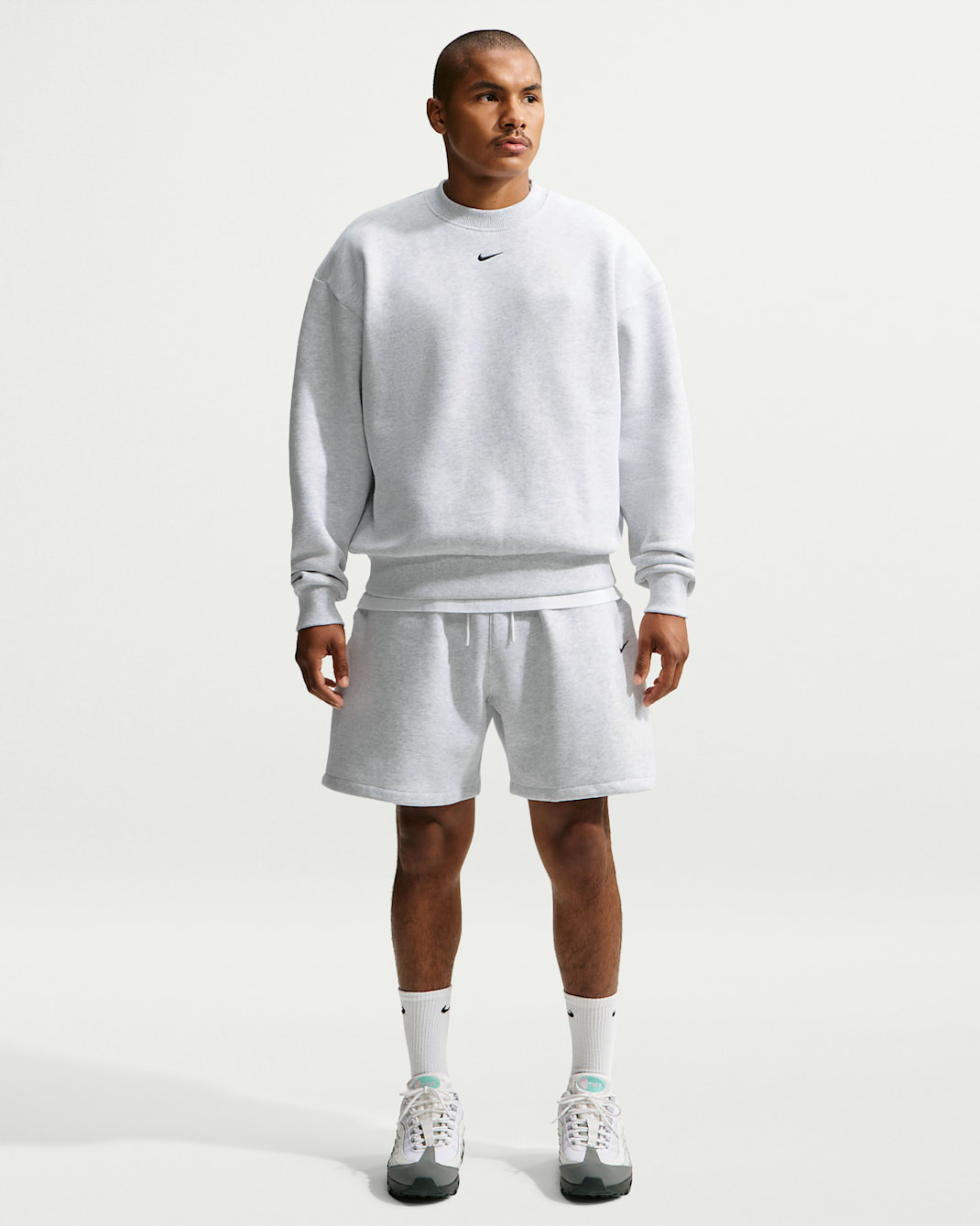 Nike Solo Fleece Men's Crew-Neck Sweatshirt