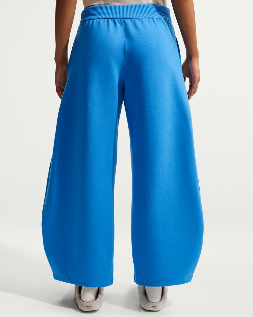 Nike 24.7 ImpossiblySoft Women's High-Waisted Wide-Leg Pants