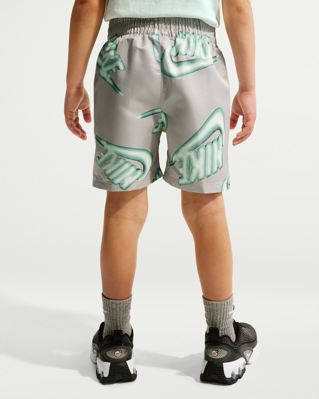 Nike Sportswear Club Toddler 2-Piece Floatie T-Shirt and Shorts Set