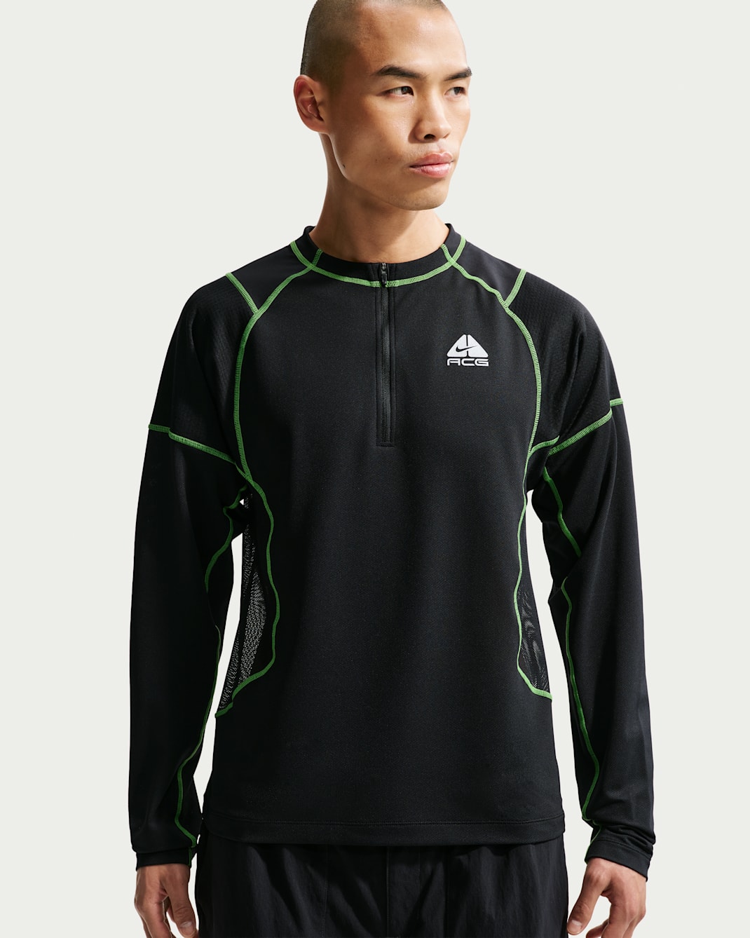 나이키 ACG '볼트' 드라이 핏 긴팔 탑 - 블랙/민 그린/서밋 화이트