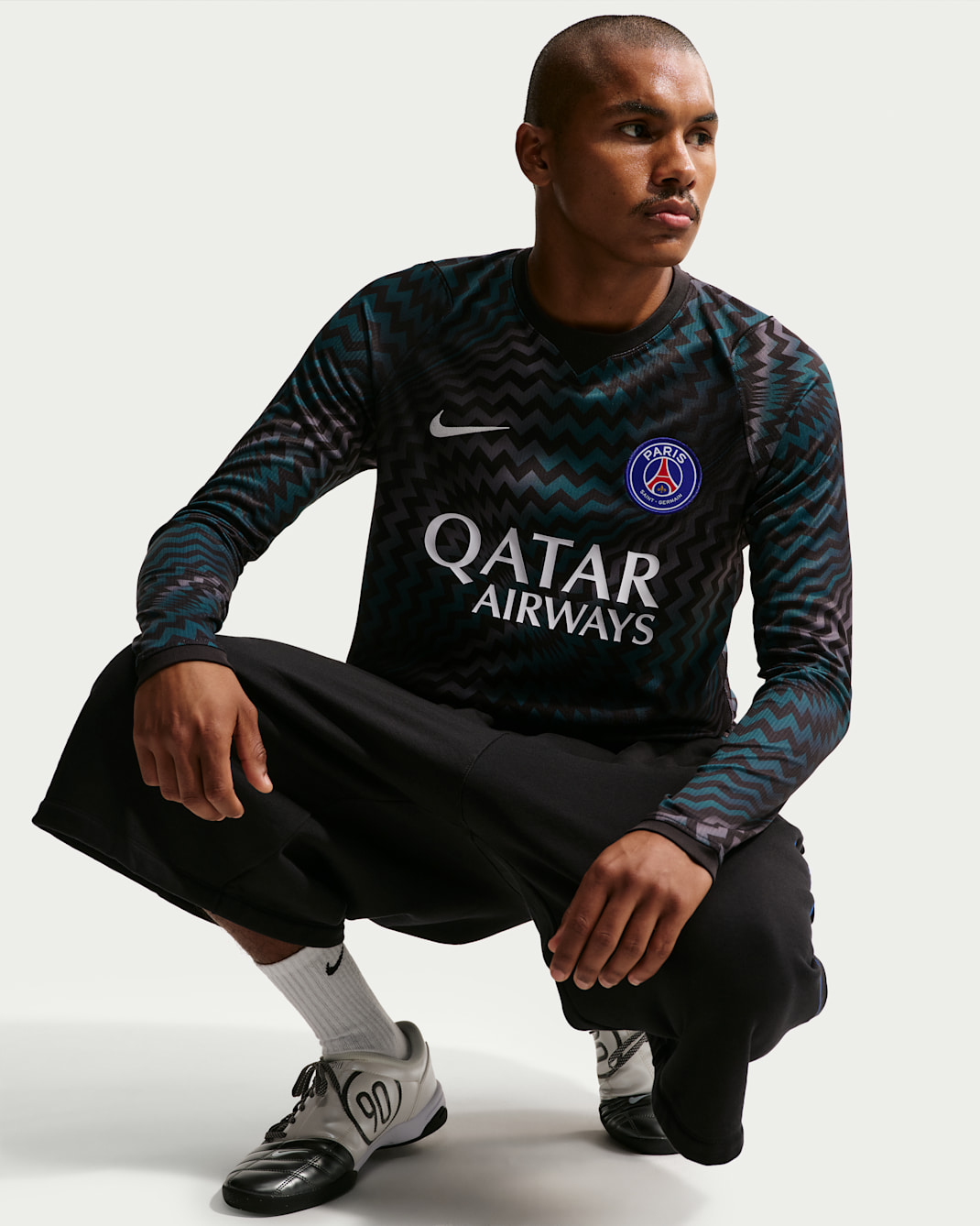 Paris Saint-Germain 2026/27 Stadium Goalkeeper Men's Nike Dri-FIT Soccer Replica Jersey