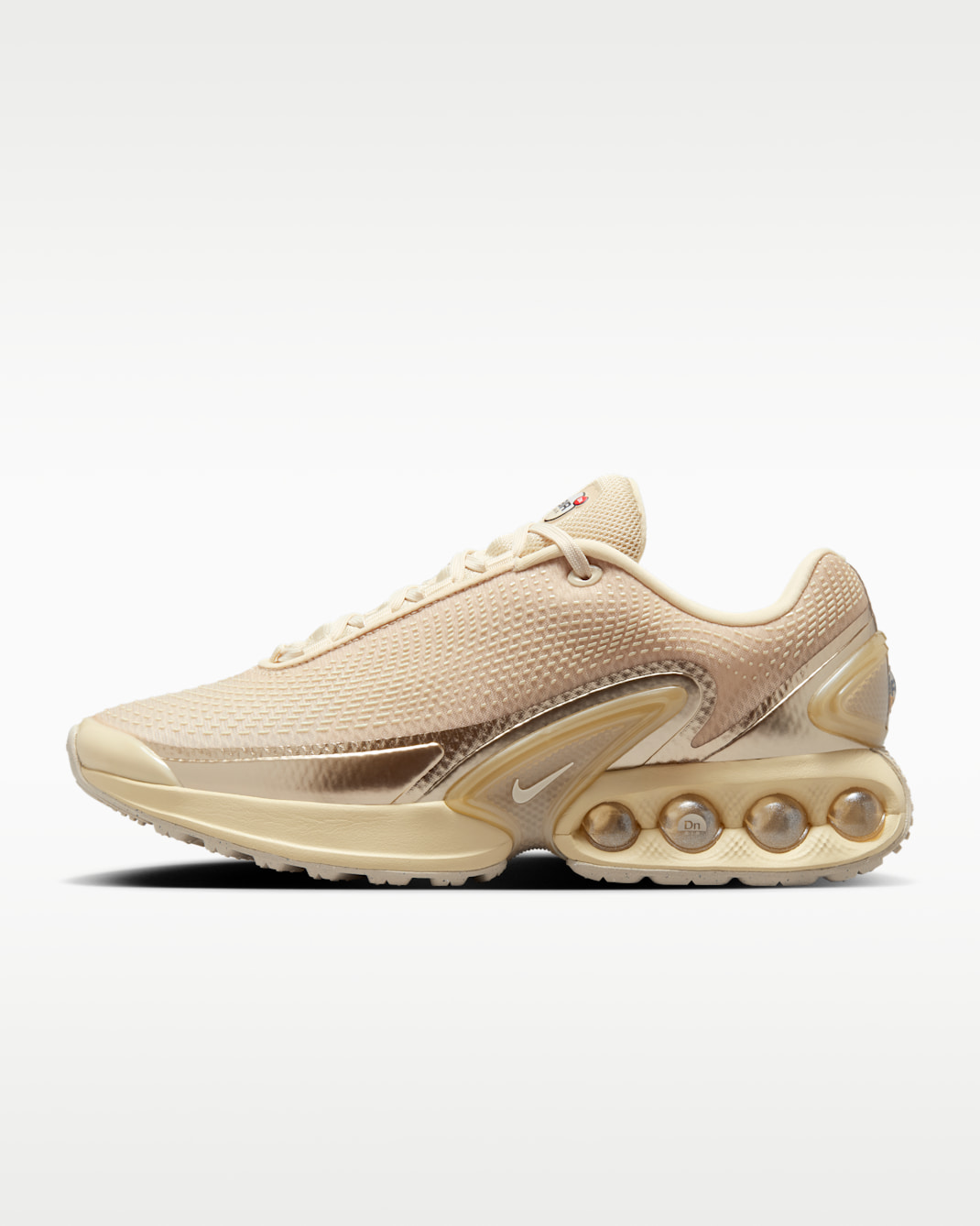 ナイキ エア マックス Dn ウィメンズシューズ - ライトカーキ/チームゴールド/フォスル