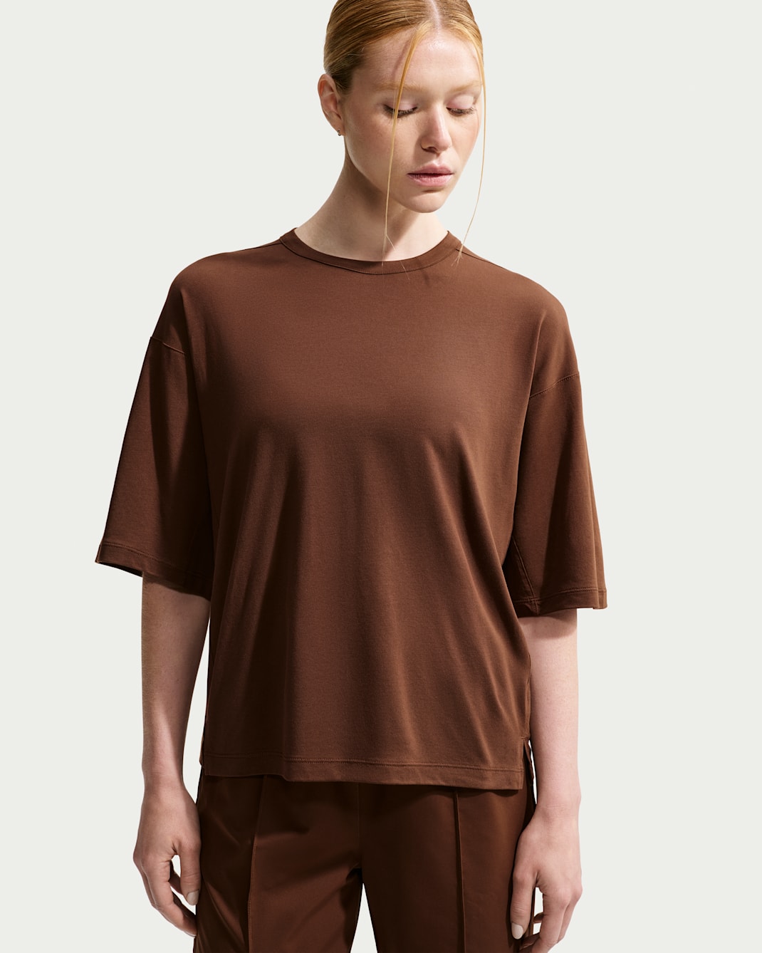 Nike 24.7 ImpossiblySoft Light Women's Dri-FIT Short-Sleeve T-Shirt - Cacao Wow/Mosswood Brown