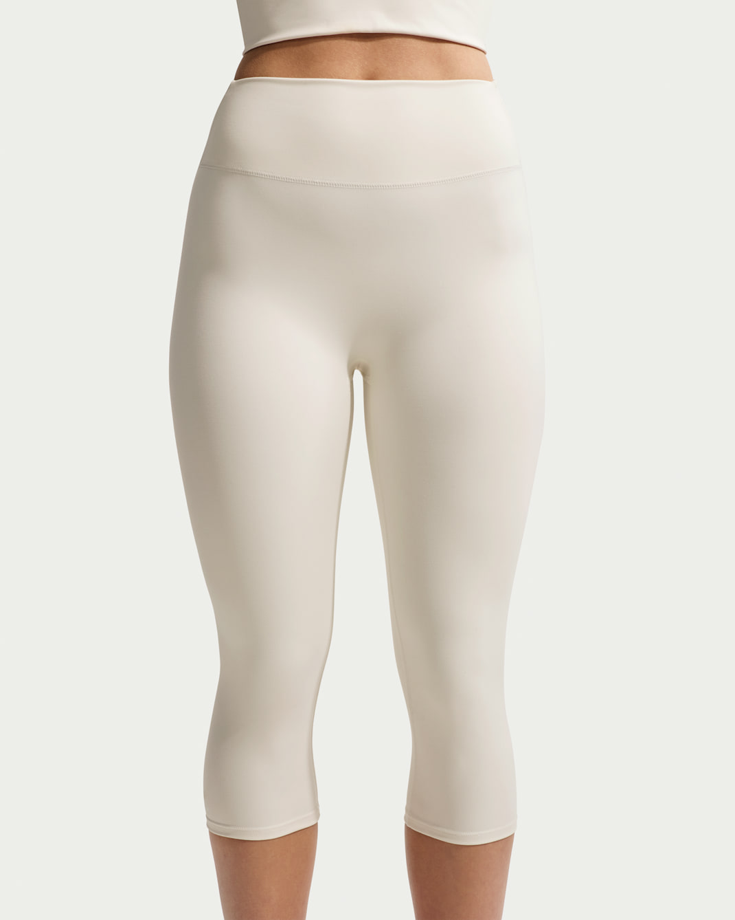 NikeSKIMS Matte Women's High-Waisted Cropped 17" Leggings