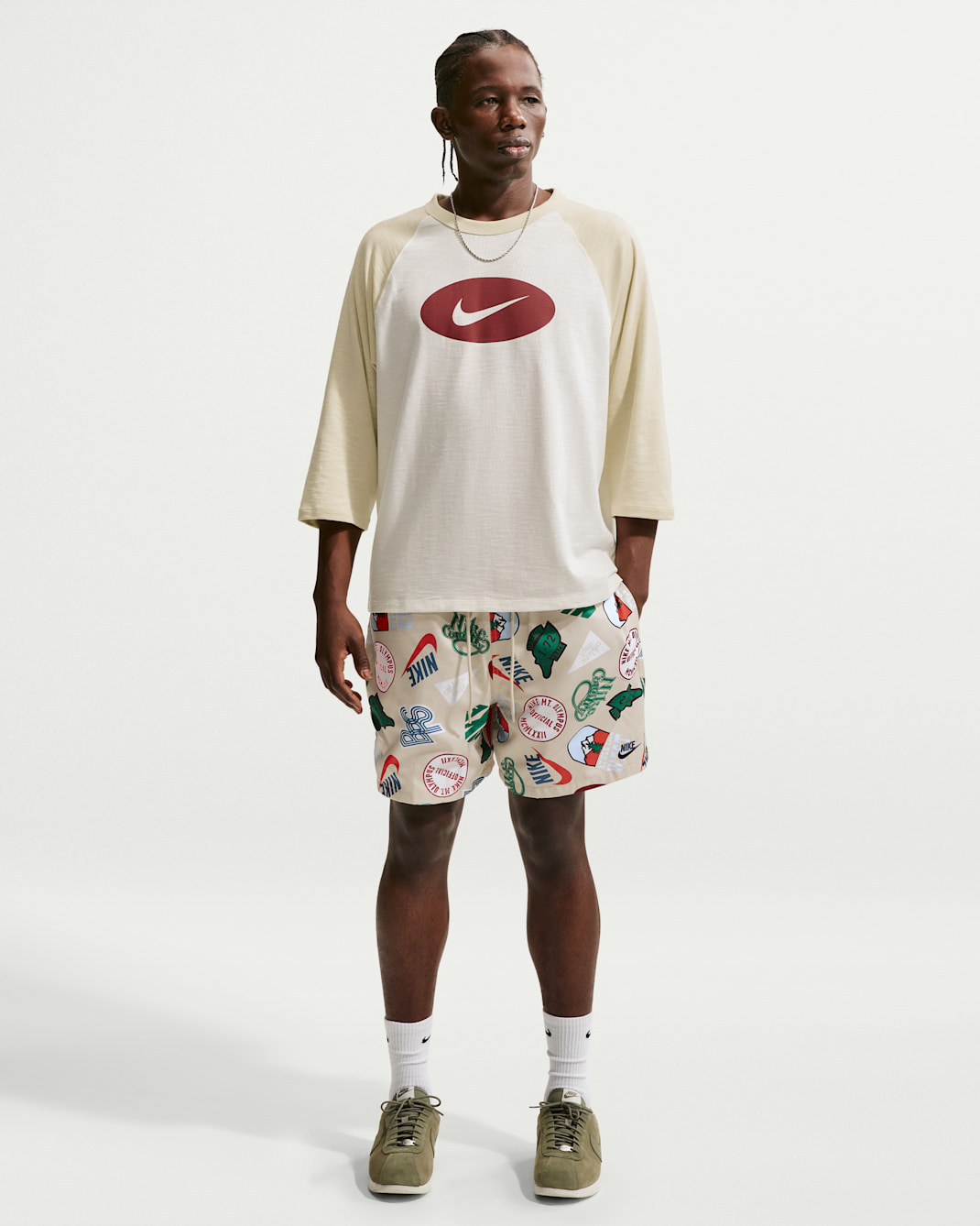 Nike Sportswear Club Men's Woven Flow Shorts - Light Khaki/Obsidian