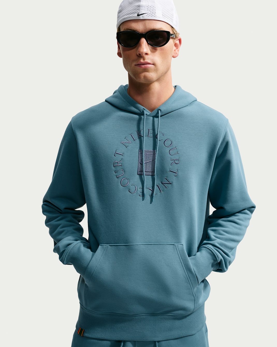 NikeCourt Heritage Men's Dri-FIT French Terry Tennis Pullover Hoodie - Smoky Blue/New Slate