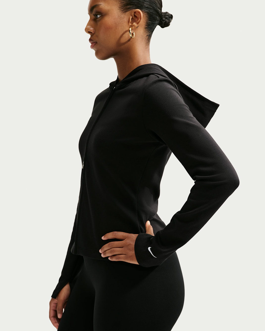 Nike Sportswear Chill Knit Women's Slim Long-Sleeve Full-Zip Top