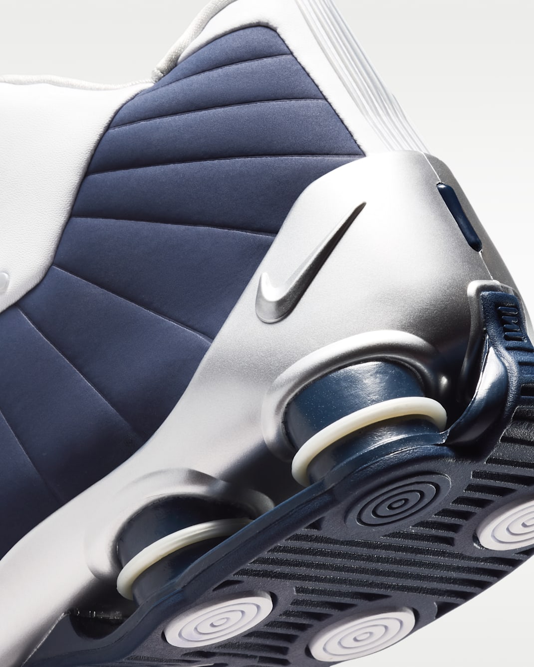 Nike Shox BB4 Men's Shoes