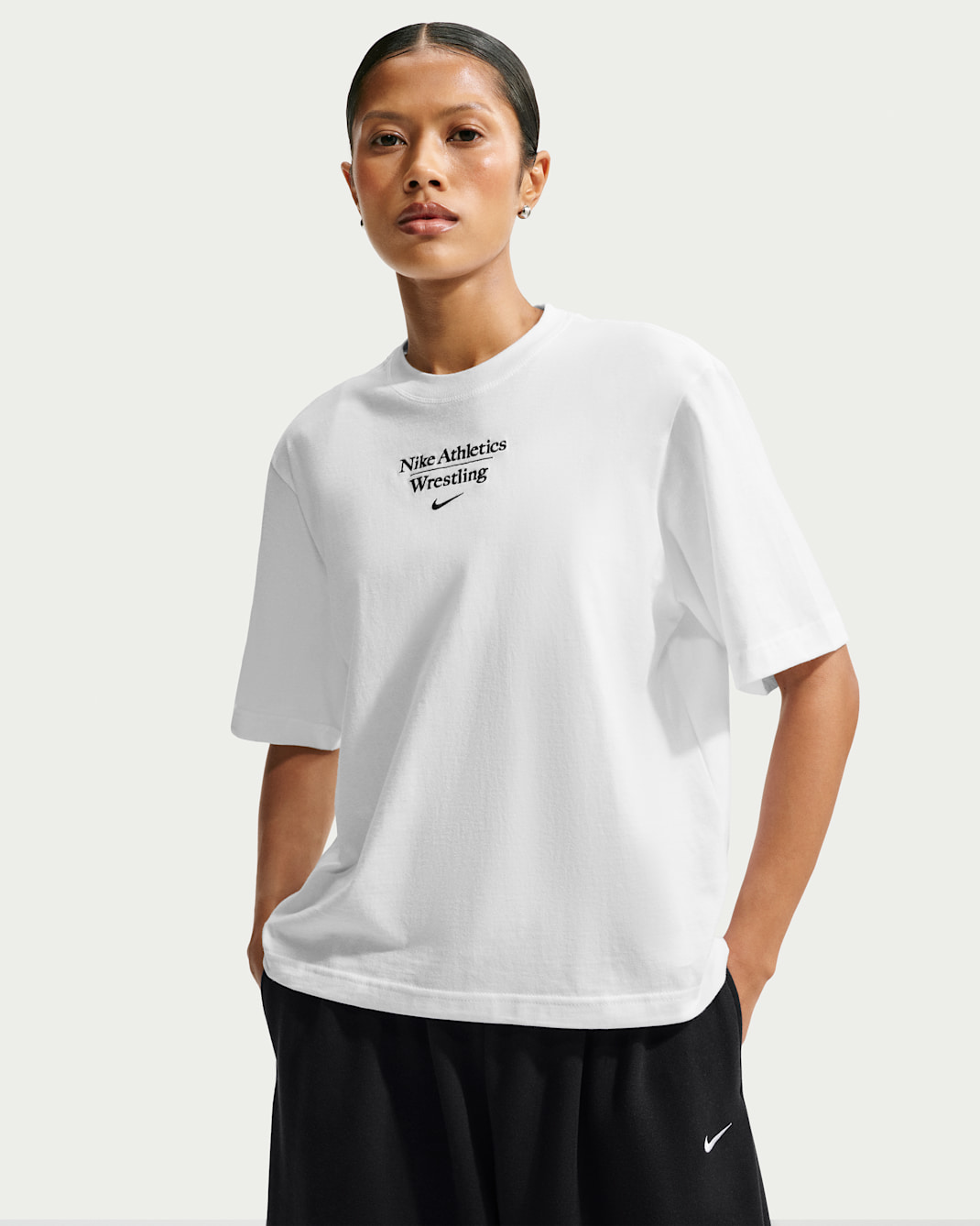 Playera de corte cuadrado para mujer Nike Wrestling - Blanco