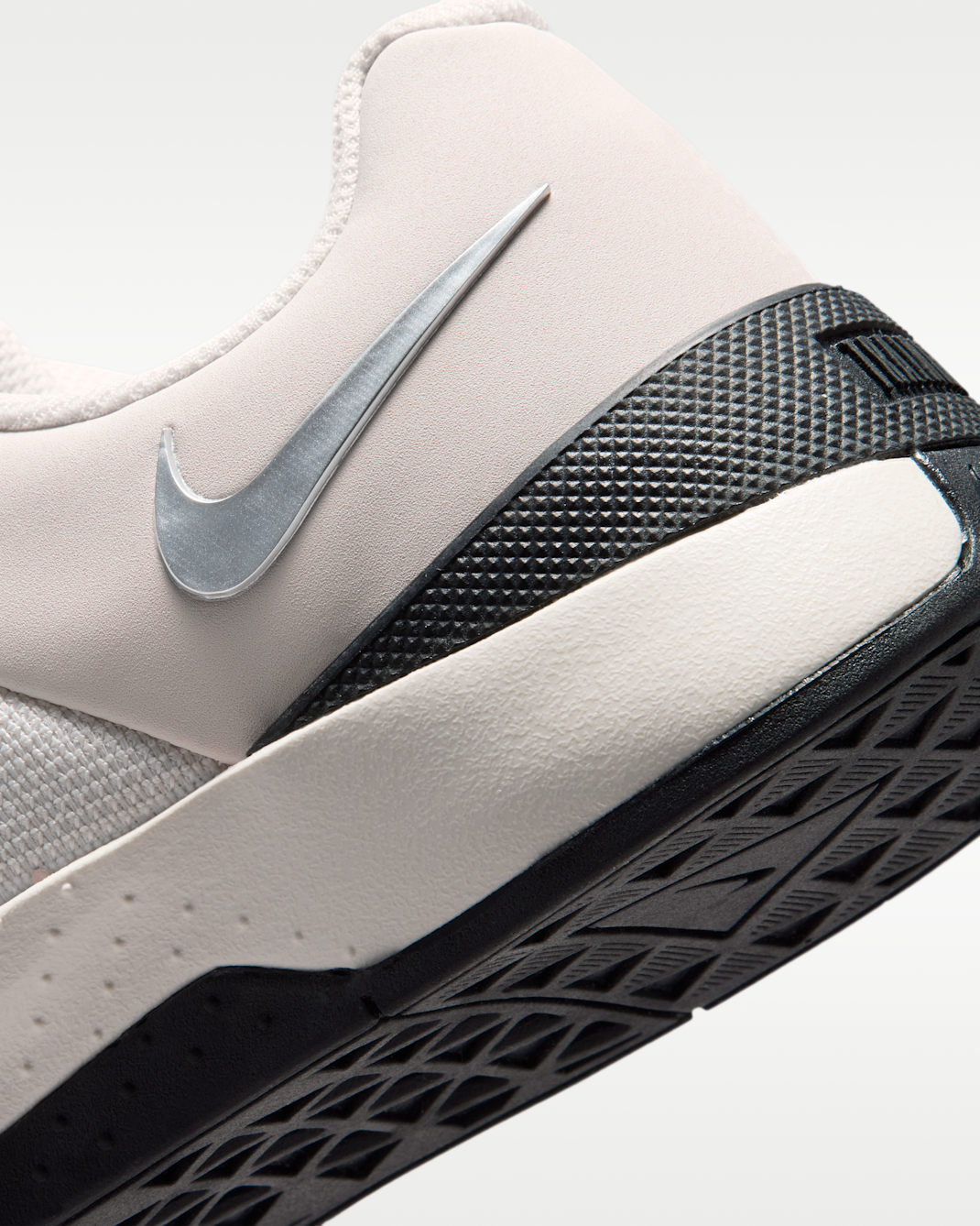 Nike MC Trainer 4 Women's Training Shoes