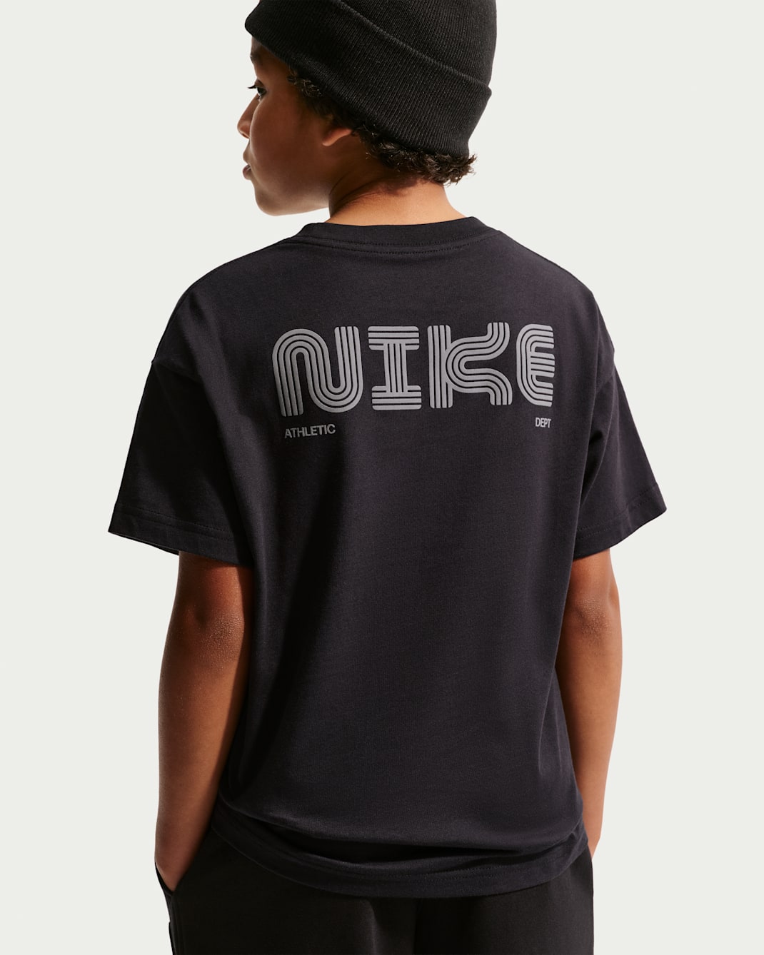 Nike Sportswear Club Big Kids' T-Shirt - Black