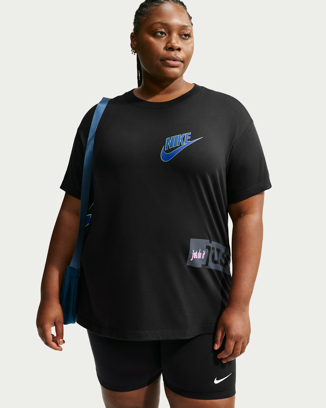 Nike Sportswear Classic Women's Oversized T-Shirt (Plus Size) - Black