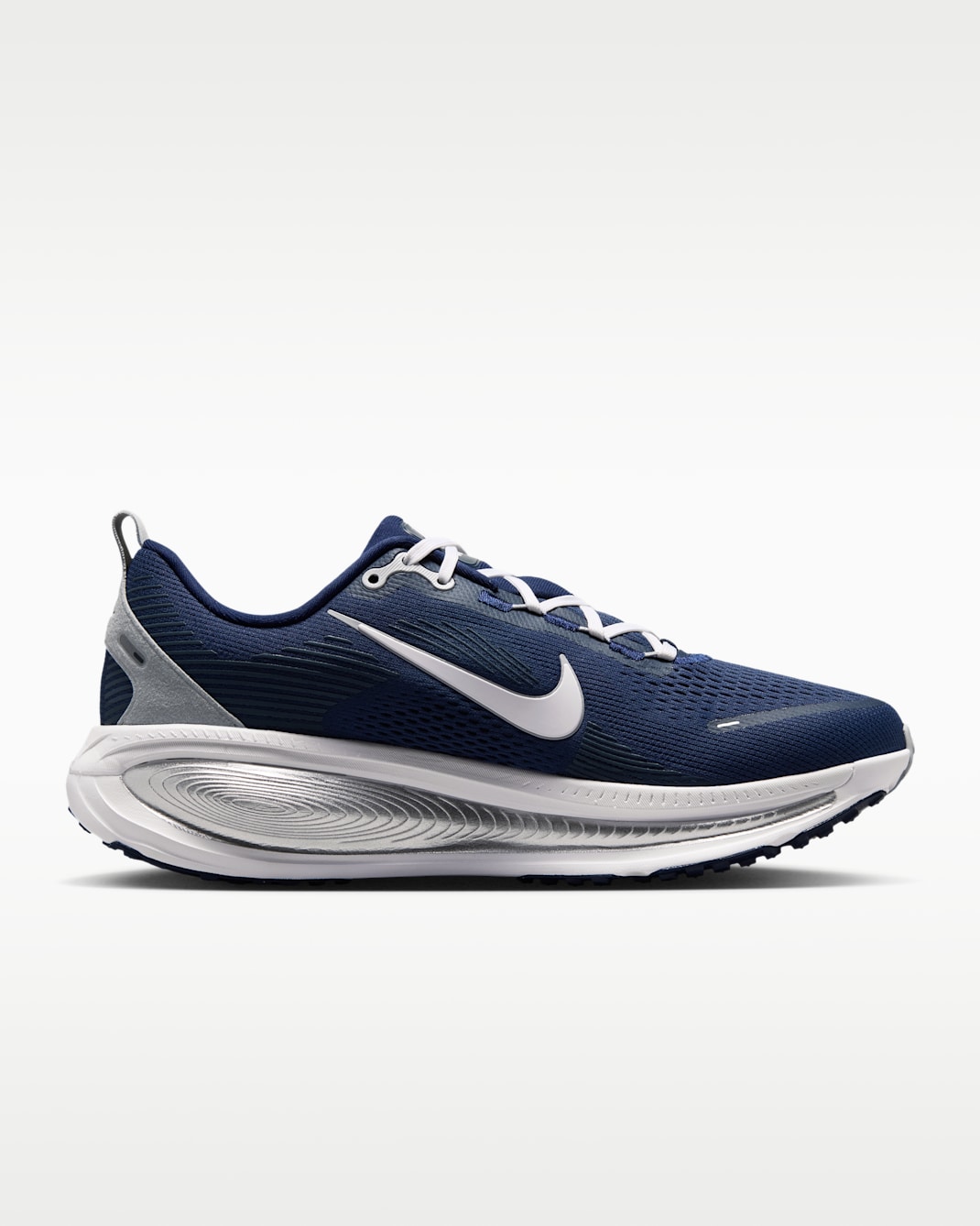Nike Vomero 18 (Dallas Cowboys) Men's NFL Road Running Shoes