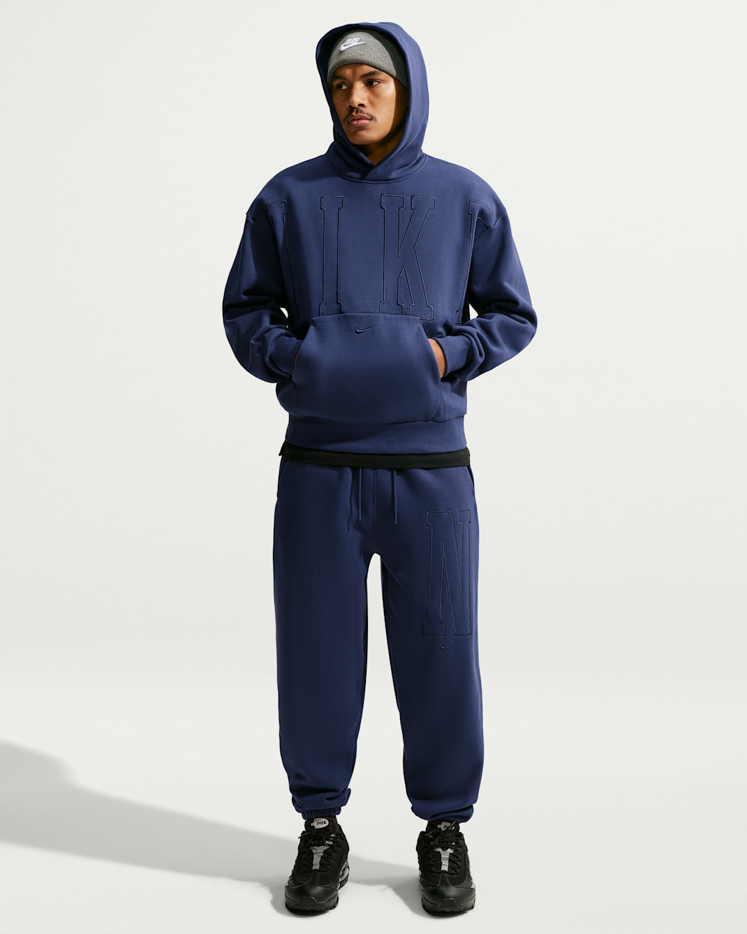 Nike Solo Fleece Men's Loose Pullover Hoodie