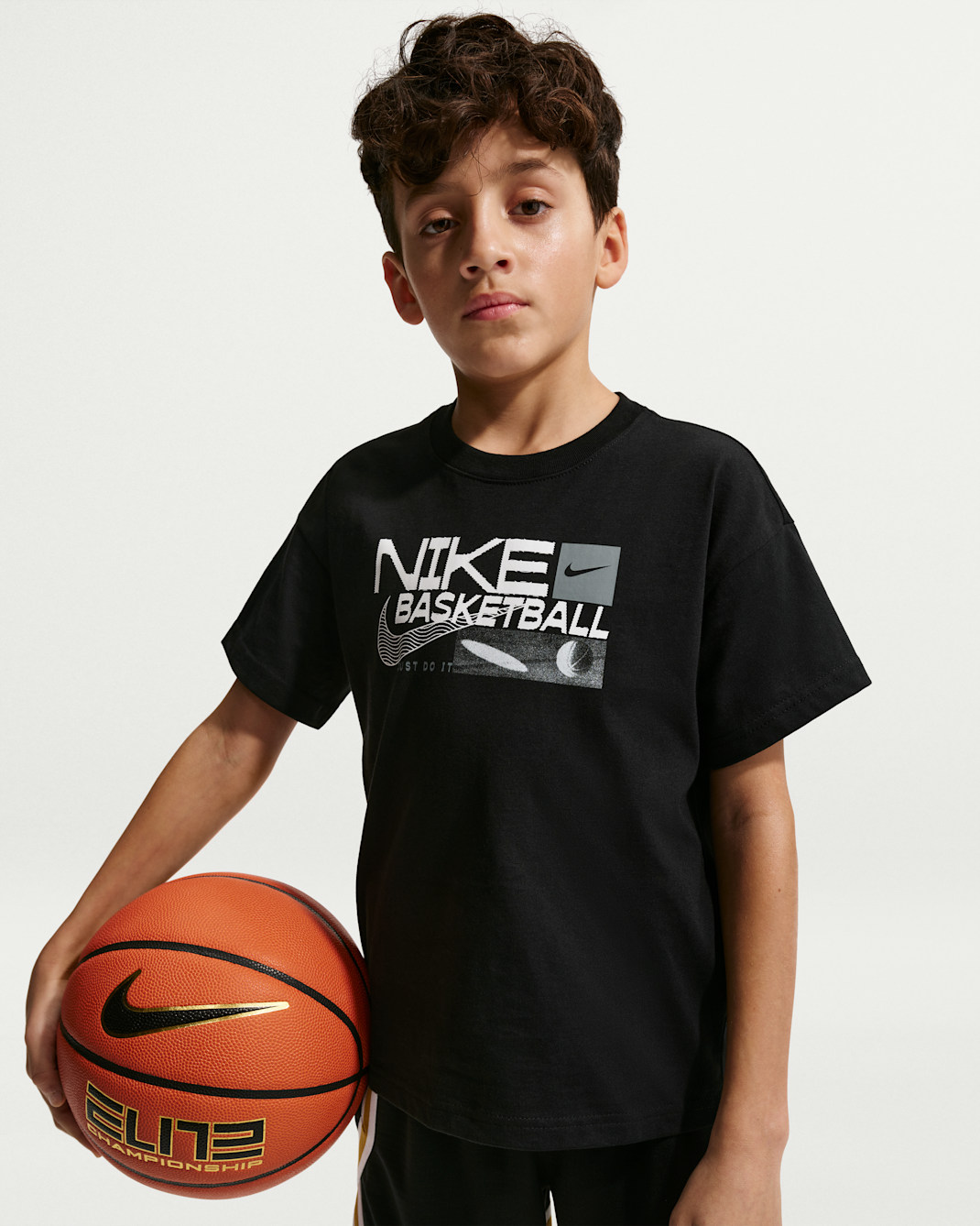 Playera para niños Nike Sportswear - Negro