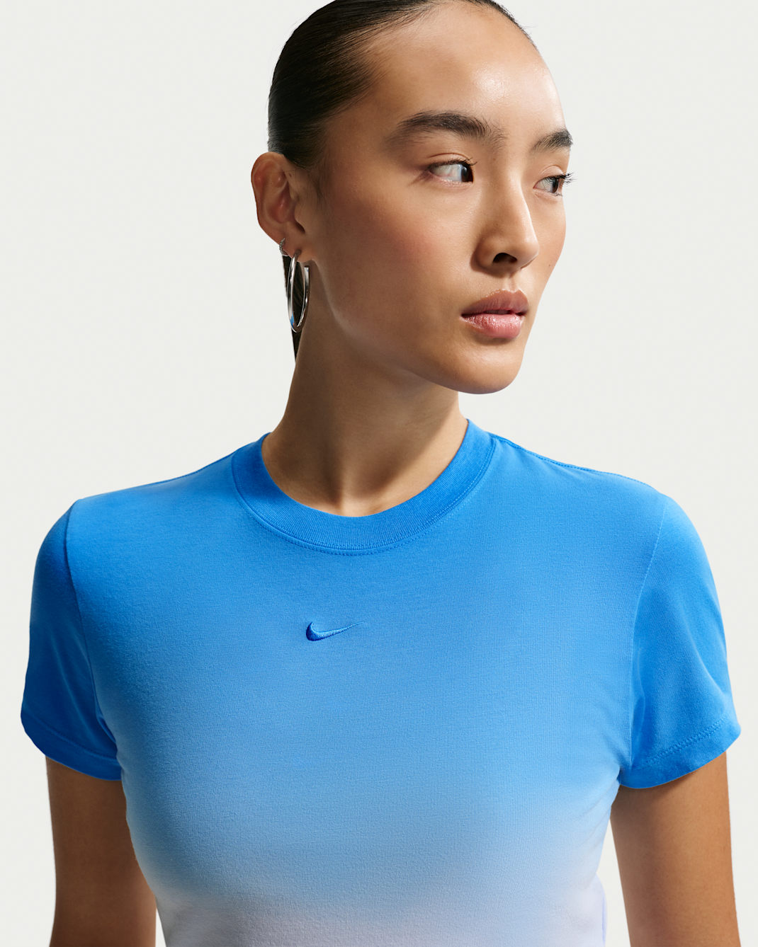 Nike Sportswear Chill Knit Women's Slim Cropped T-Shirt