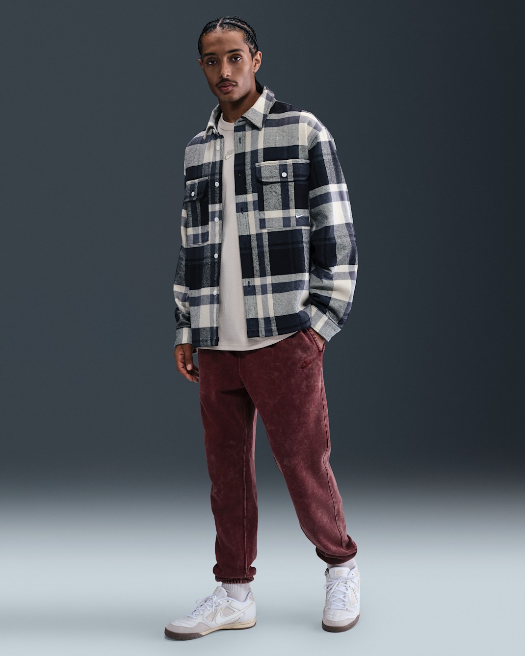 Nike Sportswear Club Men's Washed Cuffed Fleece Pants - Dark Team Red/Dark Team Red