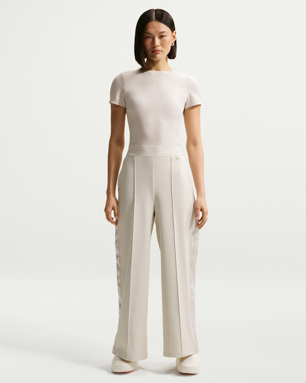 ナイキ 24.7 PerfectStretch ウィメンズ Dri-FIT ハイウエスト ルーズ ティアアウェイ パンツ - ライトオールウッドブラウン/ライトオールウッドブラウン/ライトアイアンオール