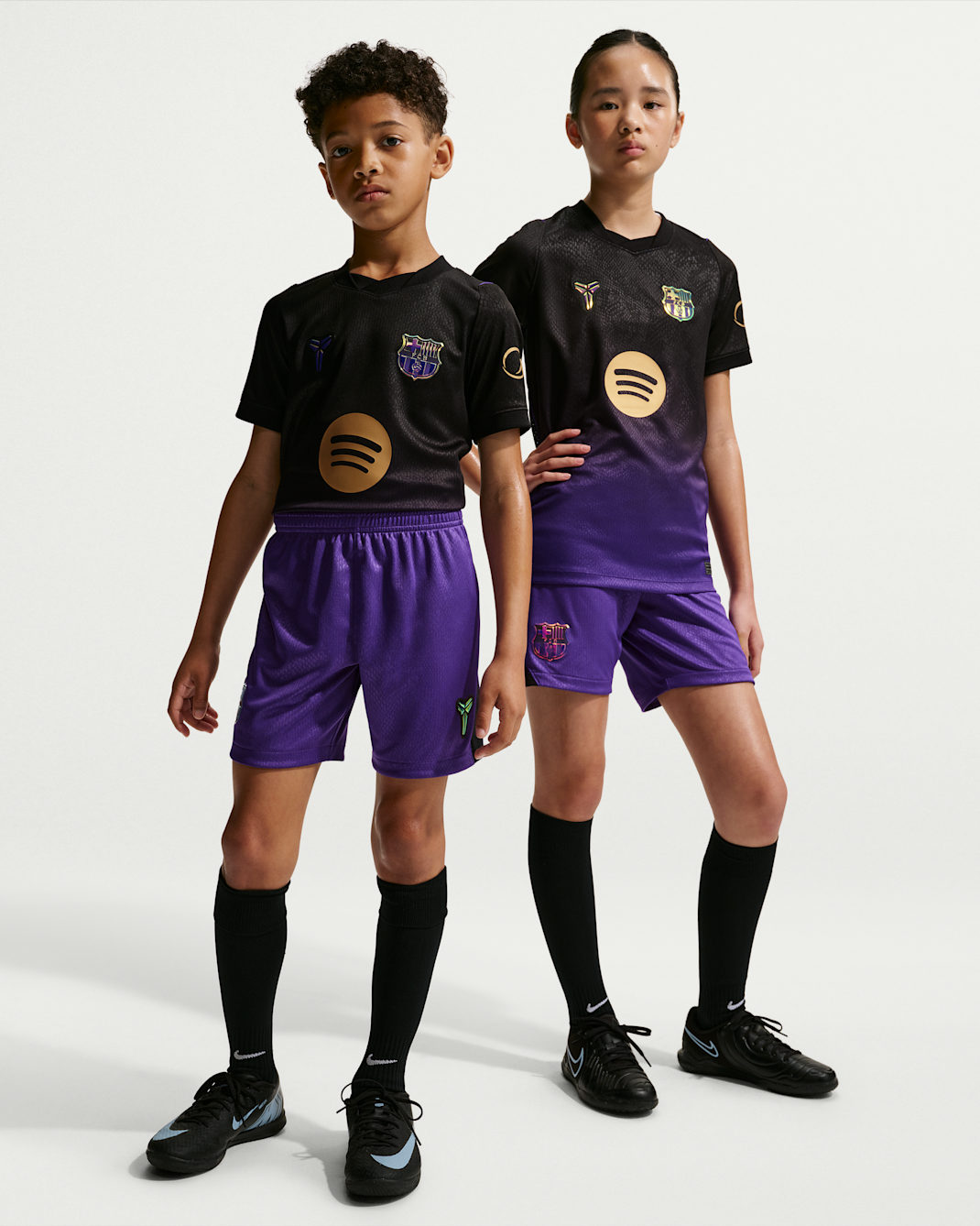 Fotbollsshorts FC Barcelona 2026/27 Stadium (bortaställ) Kobe Dri-FIT Replica för ungdom - Field Purple/Svart/Svart