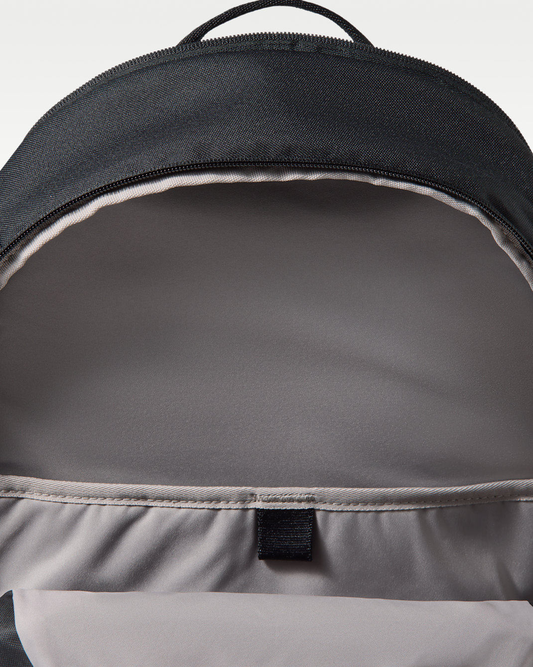 ACG DAYMAX Backpack (25L)