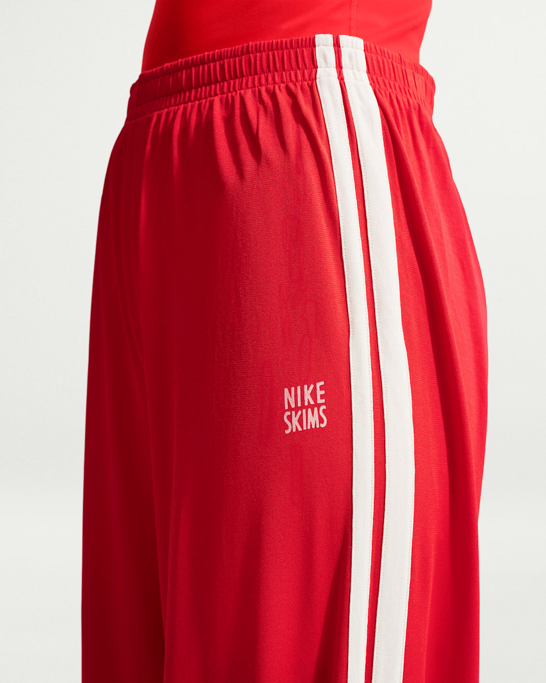 NikeSKIMS Stretch Knit Women's Oversized Wide-Leg Pants
