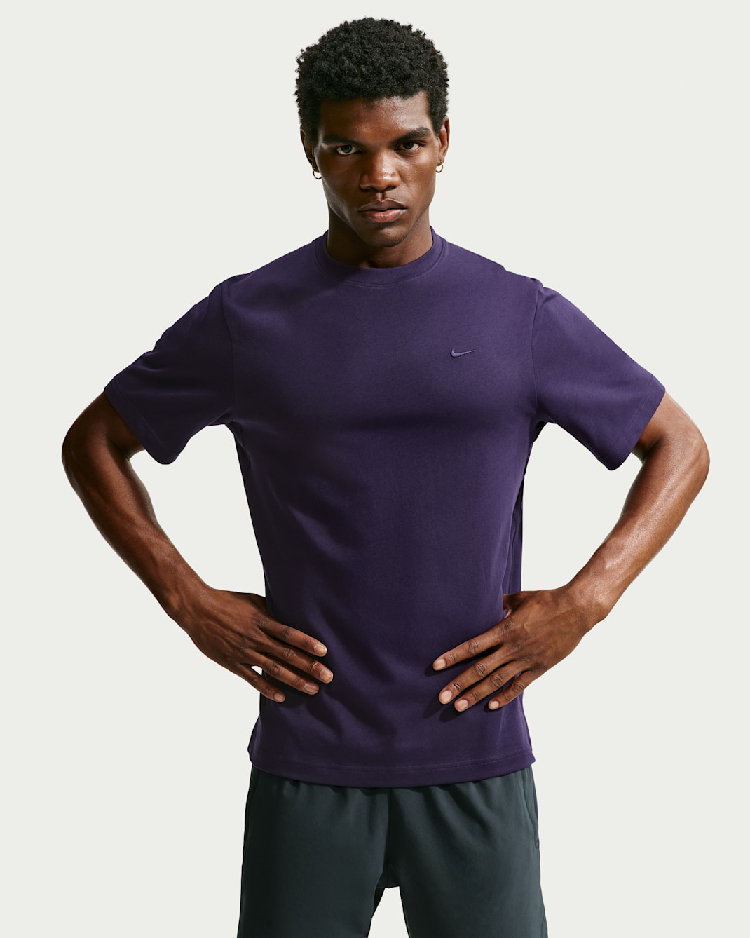 Nike Primary Dri-FIT kortermet allsidig overdel til herre - Purple Dynasty/Purple Dynasty
