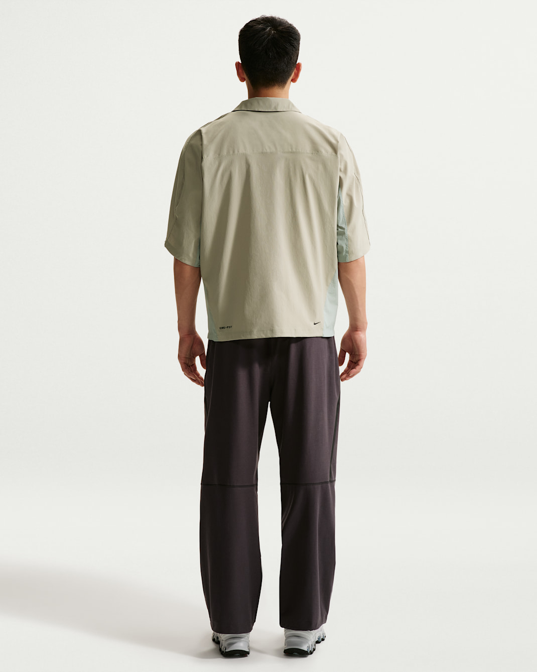 Nike Tech Helios Men's Dri-FIT Short-Sleeve Top