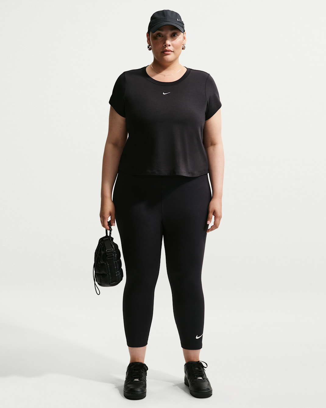 Nike Sportswear Classic Women's High-Waisted 7/8 Leggings (Plus Size) - Black/Sail