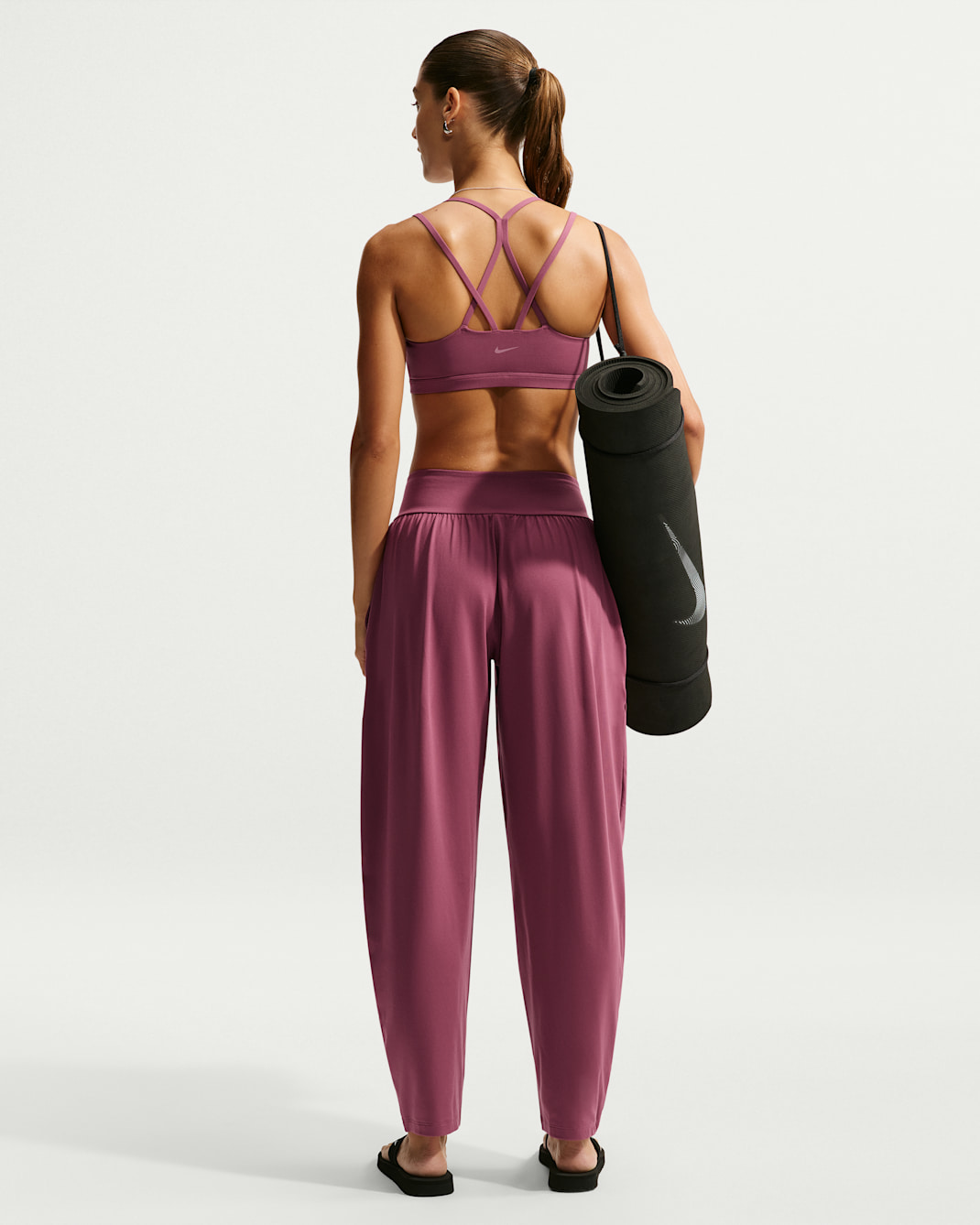 Nike One Relaxed Women's Dri-FIT Pants