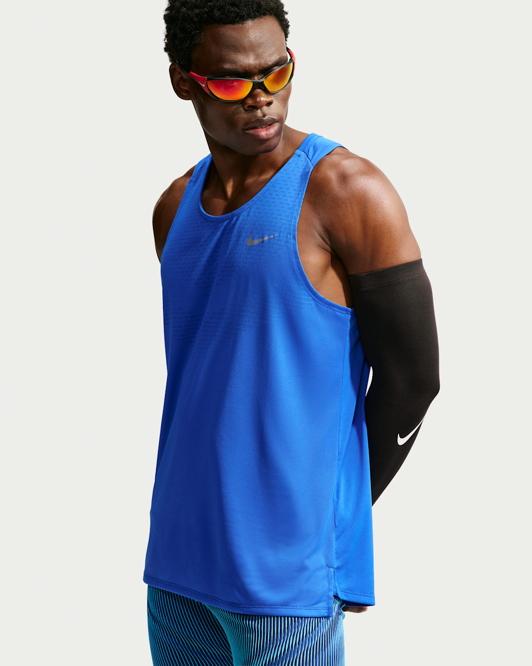 Nike Stride Men's Dri-FIT ADV Running Tank Top - Hyper Royal