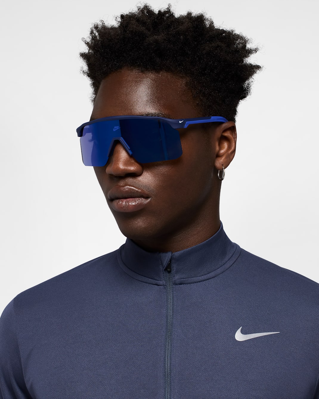 Nike Expedition Shield verspiegelte Sonnenbrille - Blue Void/Football Grey
