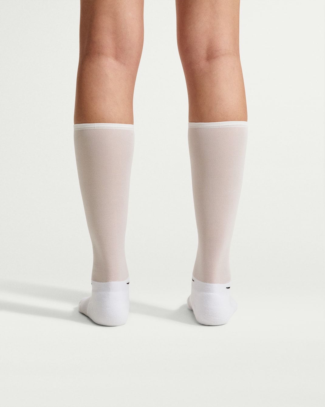 Nike Everyday Elevated Over-The-Calf Socks (1 Pair)