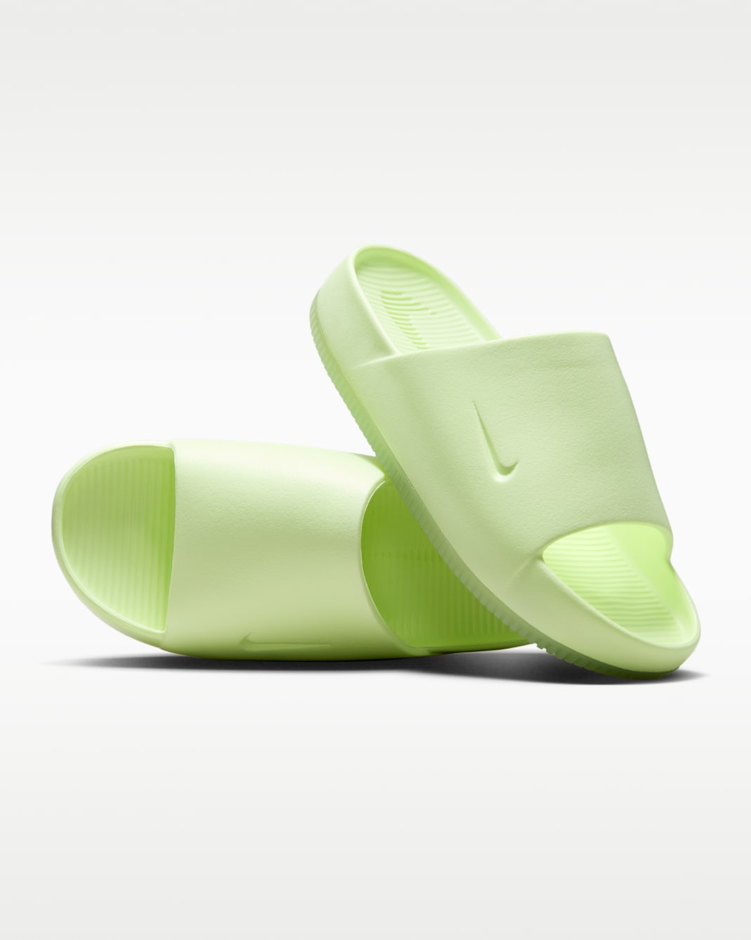 รองเท้าแตะผู้หญิง Nike Calm - Barely Volt/Barely Volt