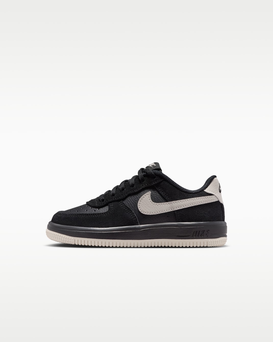 Nike Force 1 Low LV8 2 Younger Kids' Shoes - Black/Light Bone