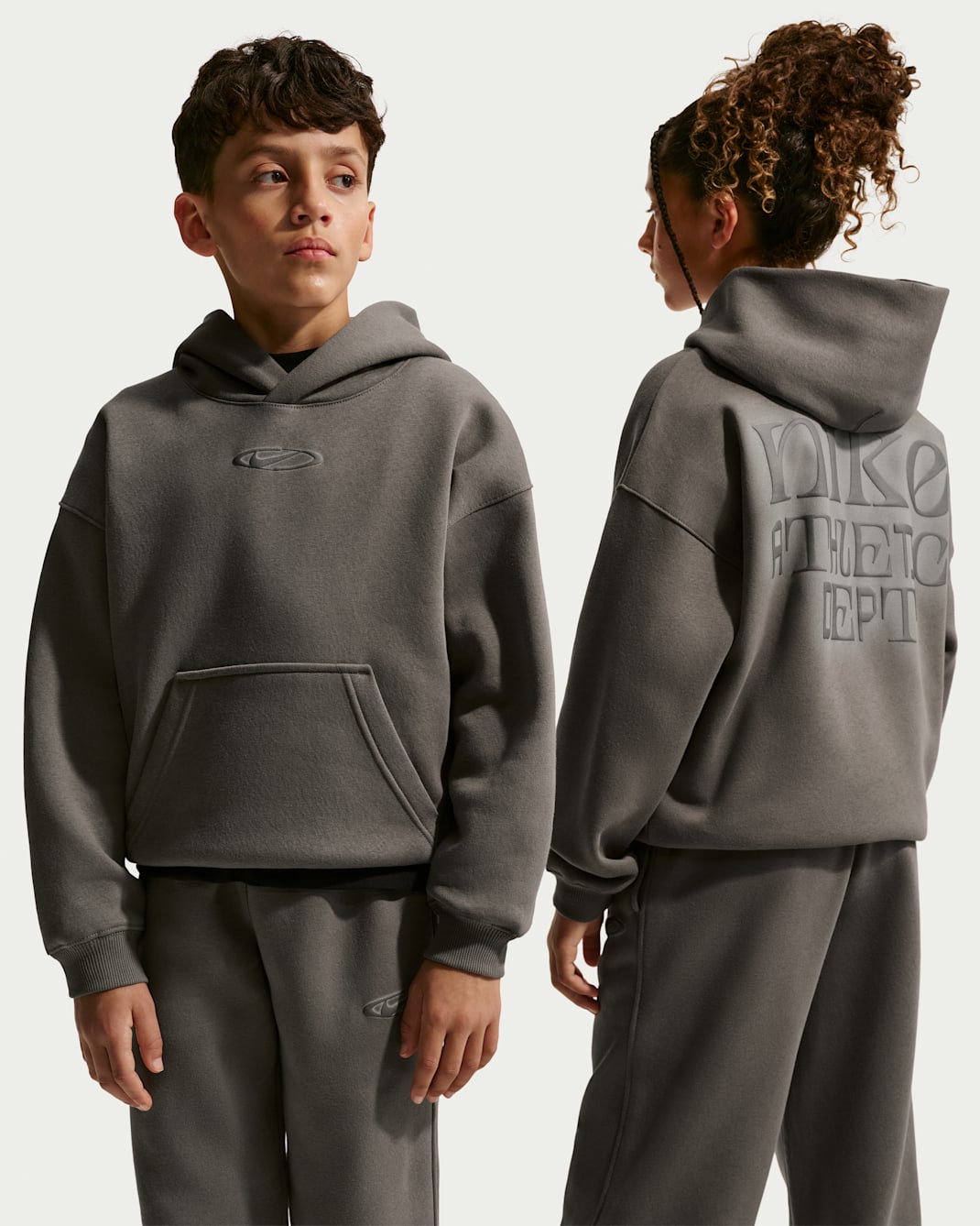 Nike Sportswear Club Fleece Big Kids' Oversized Hoodie - Cave Stone/Moon Particle/Cave Stone