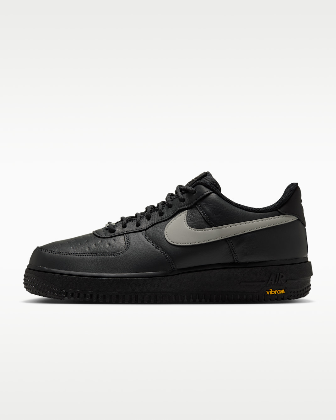 Air Force 1 GORE-TEX Vibram Men's Shoes - Black Pine/Black/Pink Foam/Tech Grey