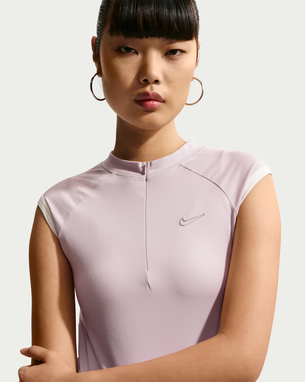 Haut ajusté sans manches à 1/4 de zip Nike Sportswear pour femme - Platinum Violet/Sail
