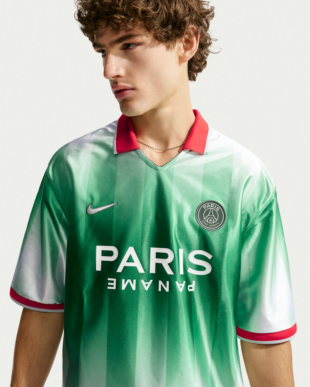 Paris Saint-Germain Energy Men's Nike Dri-FIT Football Jersey - Malachite/Black/Midnight Green/Field Silver