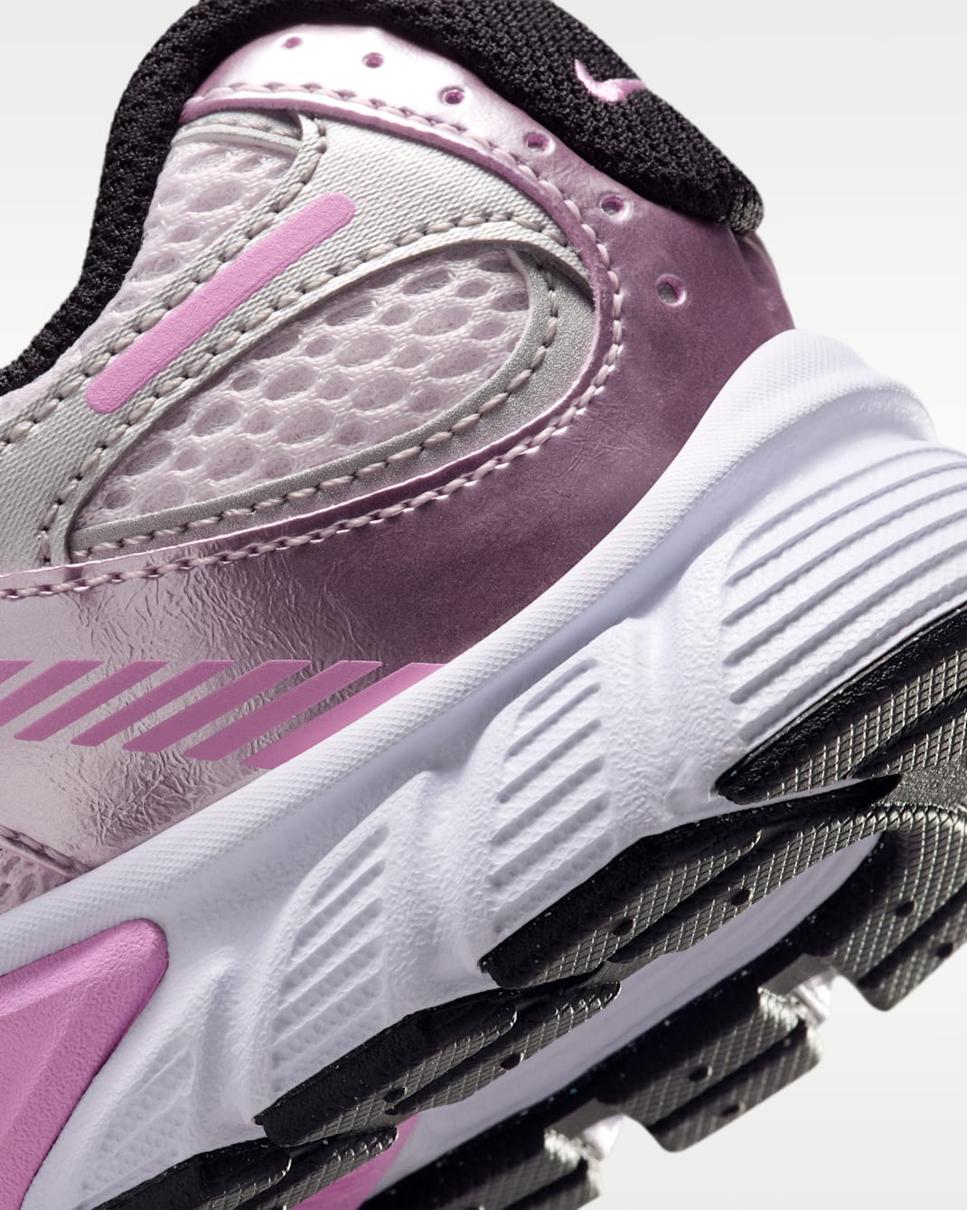 Nike V5 RNR Big Kids' Shoes