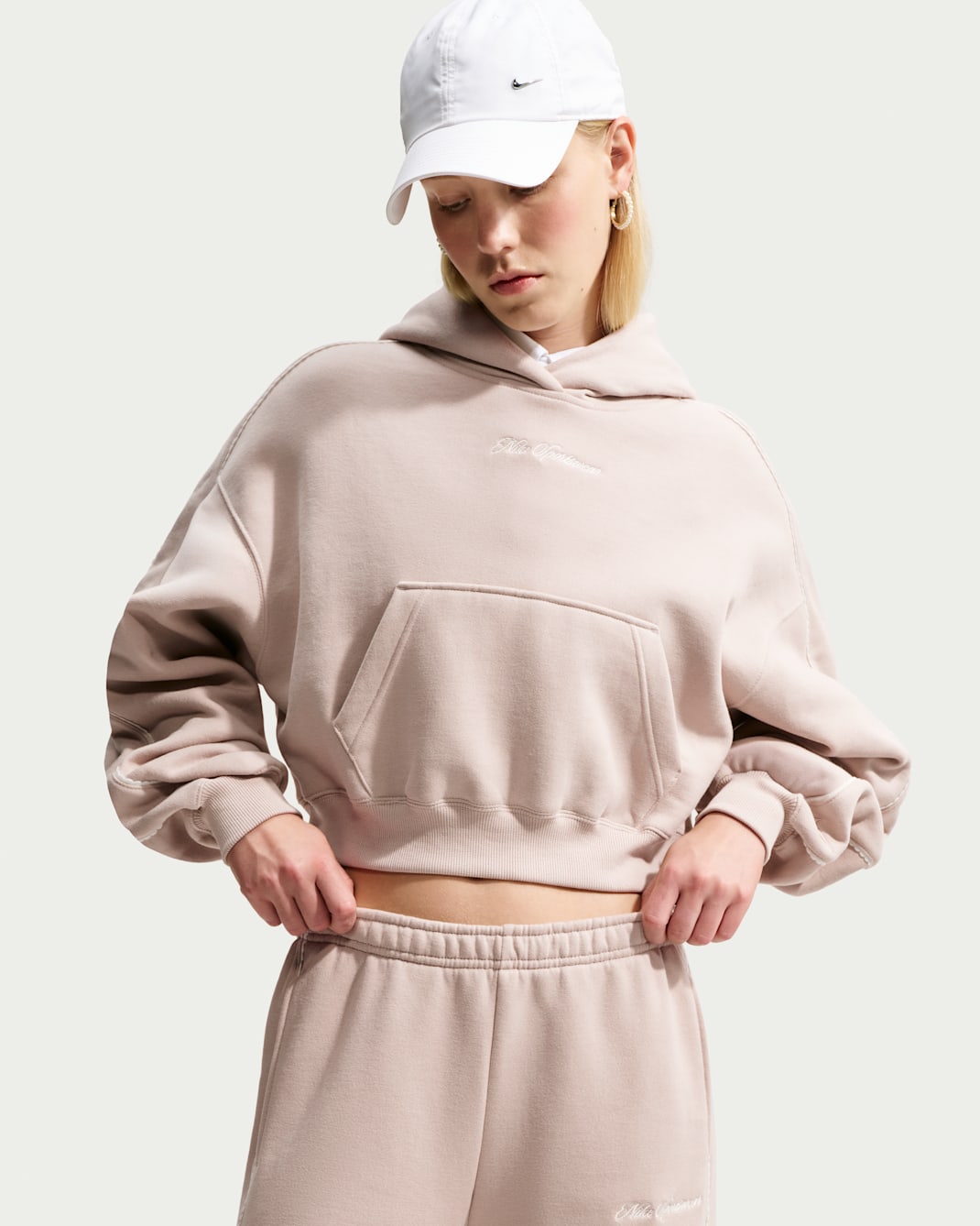 Nike Studio Fleece Medium Weight Women's Cropped Pullover Hoodie - Cream II/Sail/Cream II