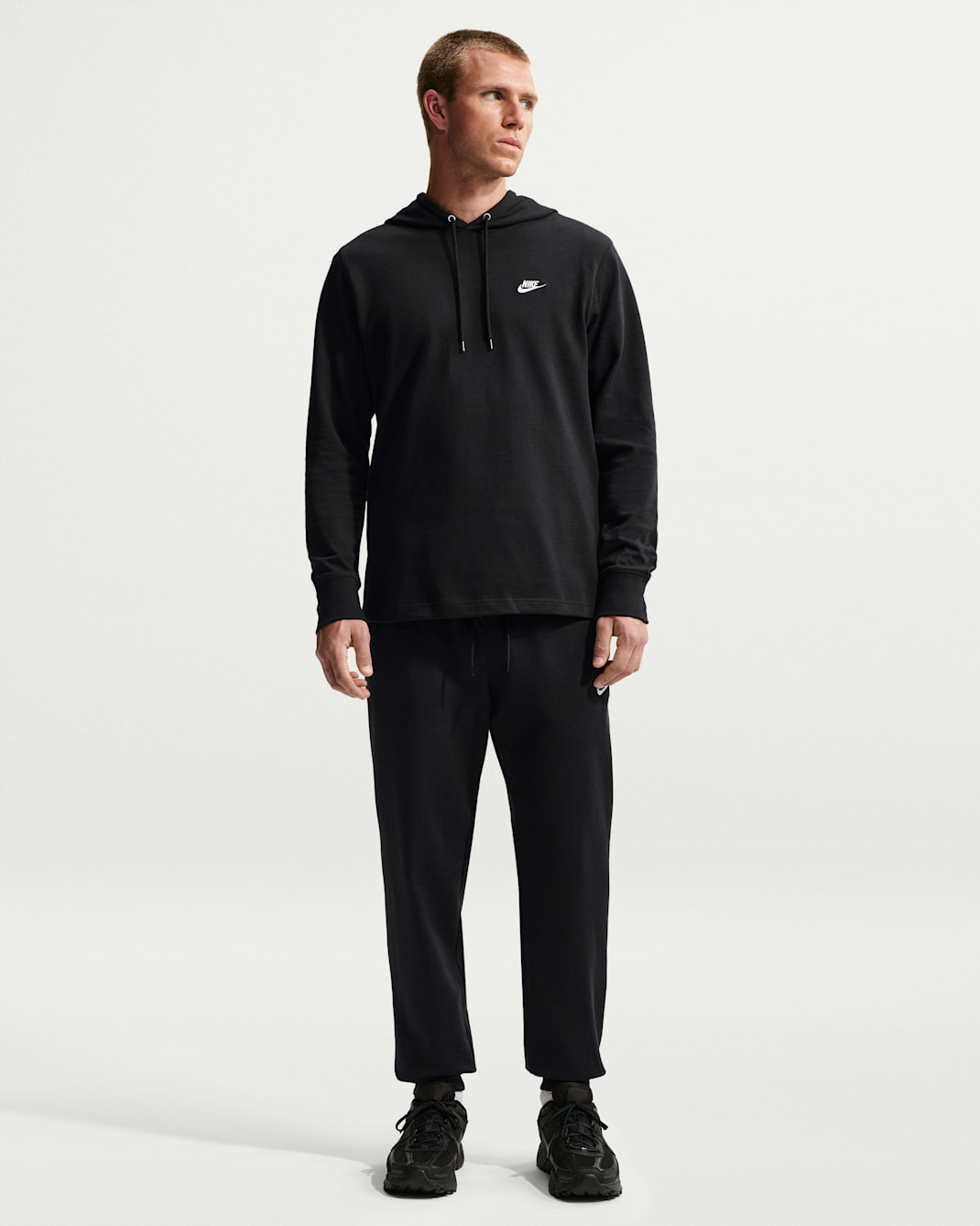 Nike Club Men's Knit Joggers - Black/White