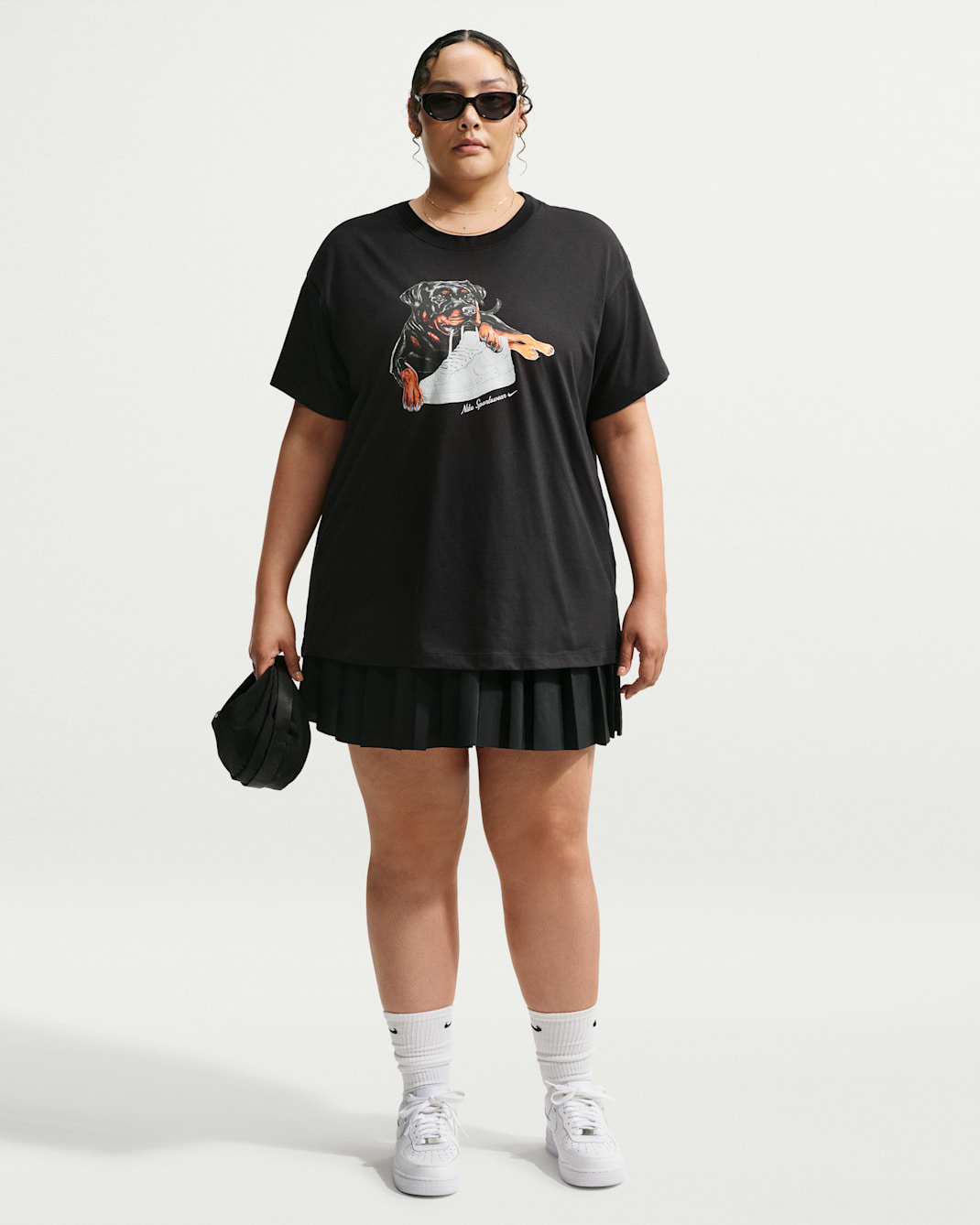 Nike Sportswear Classic Women's Oversized T-Shirt (Plus Size)