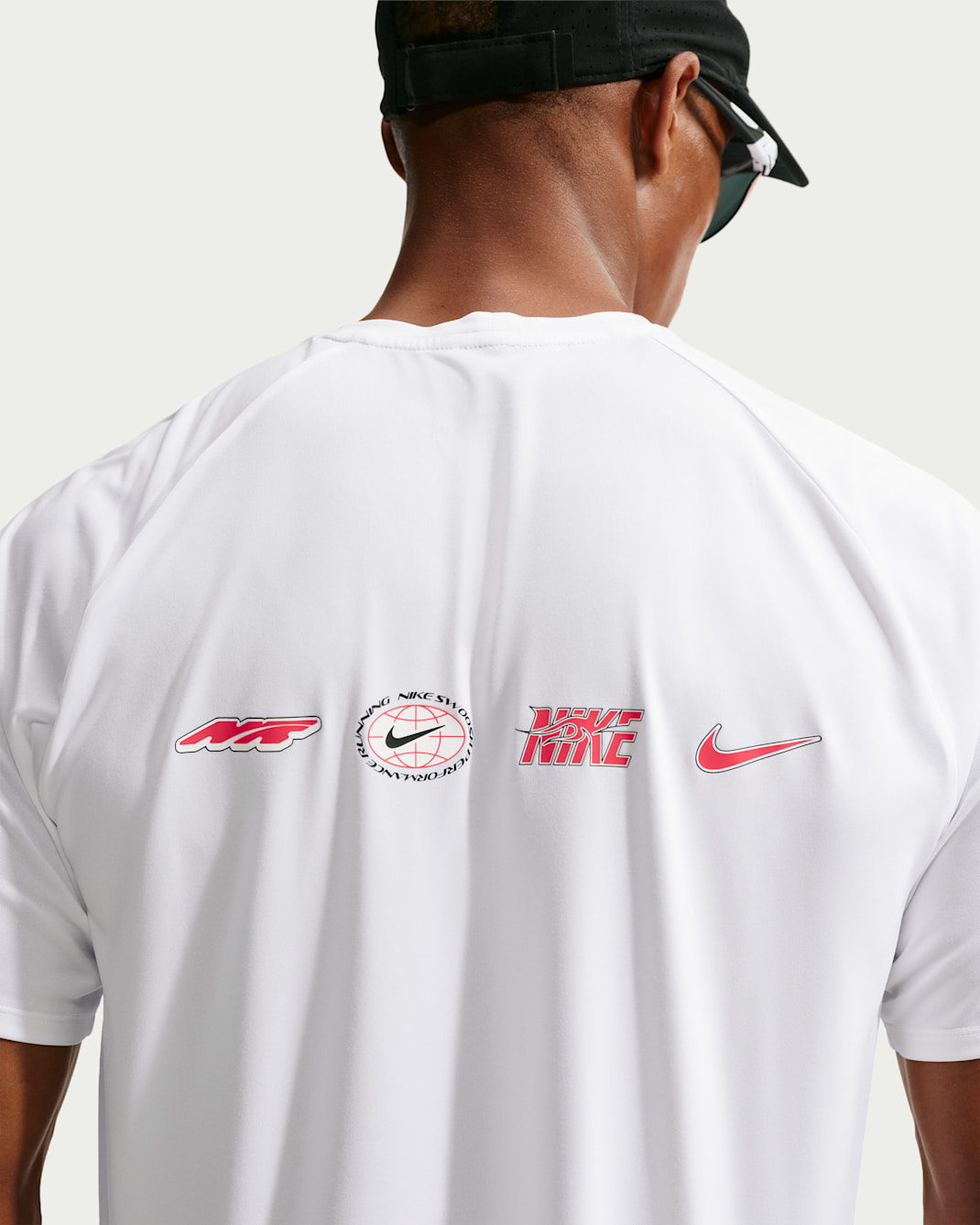 Nike Stride  Men's Dri-FIT ADV Short-Sleeve Running Top