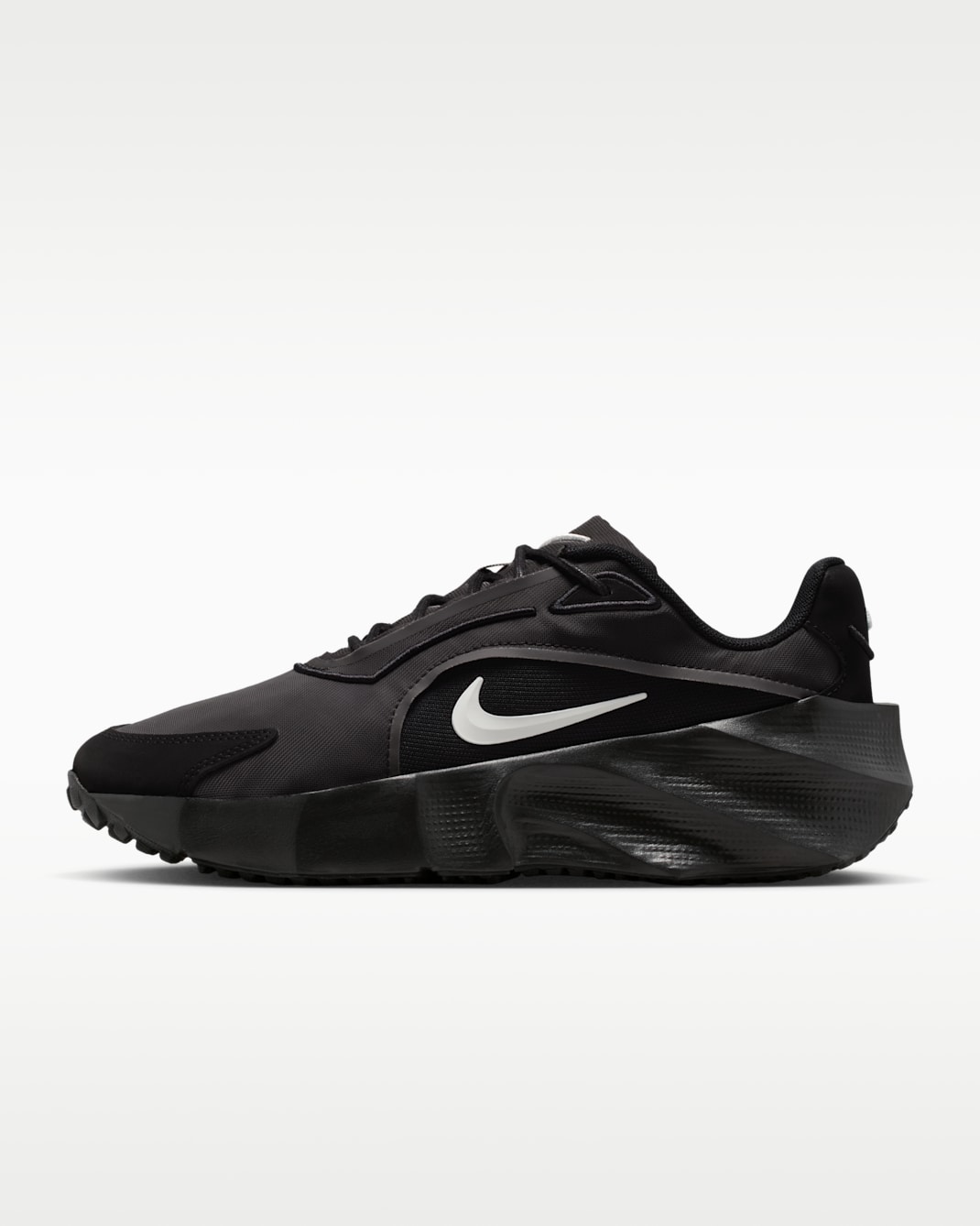 Nike Aura Edge Women's Shoes - Black/Black/Summit White