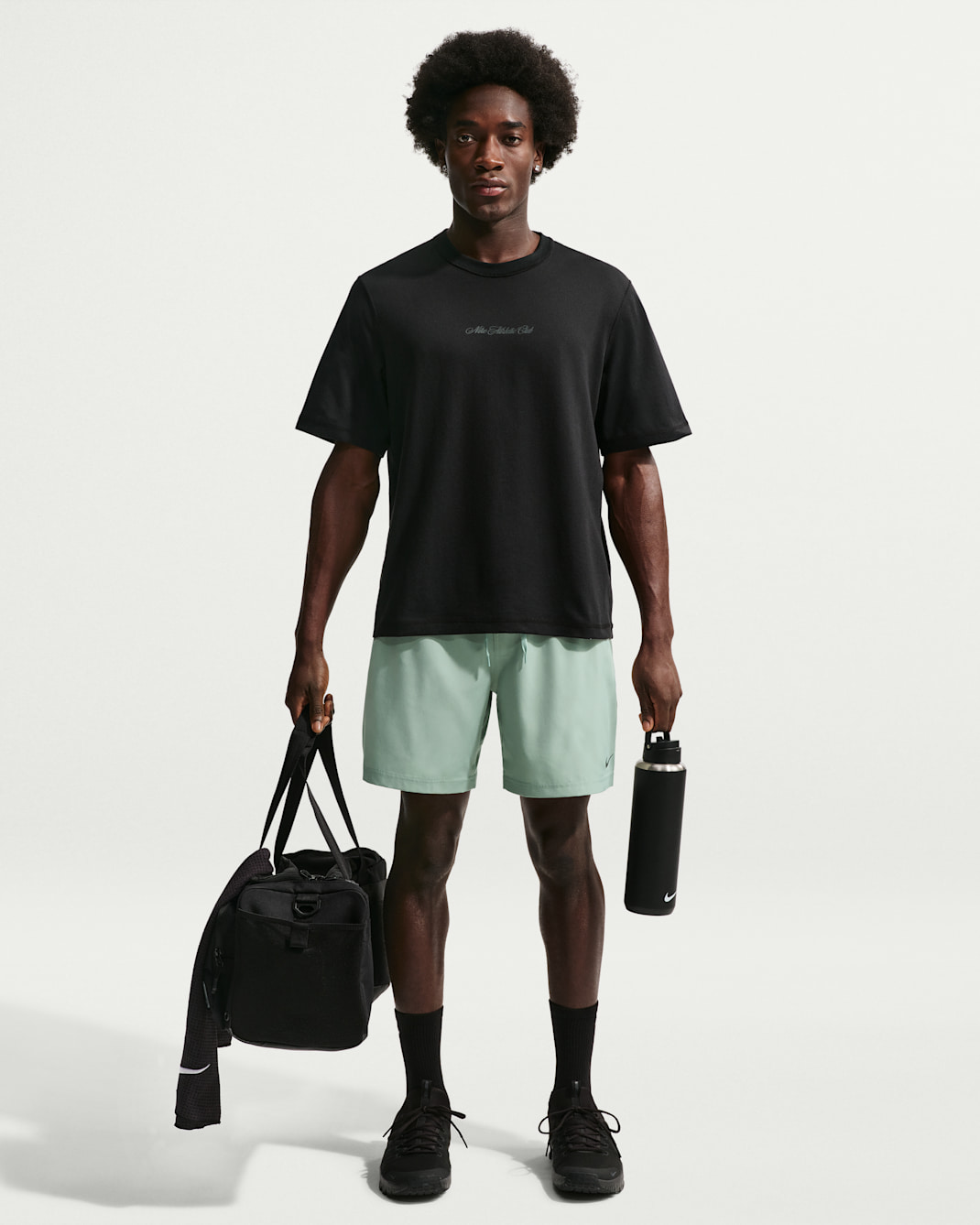 Shorts Dri-FIT de 18 cm versátiles sin forro para hombre Nike Form - Vapor/Negro