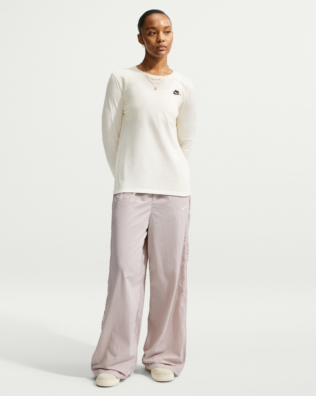 Nike Sportswear Women's Loose Mid-Rise Lace Track Pants - Cream II/Cream II/White